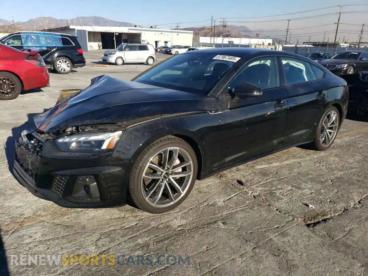 1 fotografías del automóvil dañado WAUDACF50RA092458 AUDI A5 2024