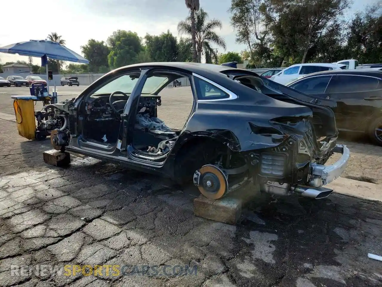 2 Фотография поврежденного автомобиля WAU2BCFU9SN096809 AUDI A5 2025
