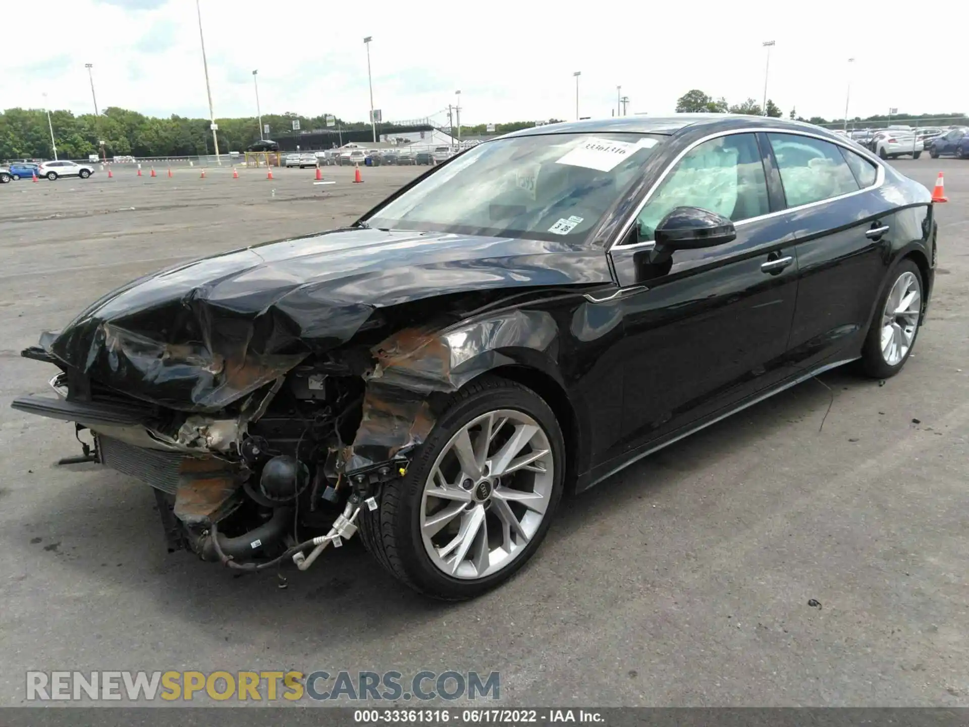 2 fotografías del automóvil dañado WAUABCF53MA024633 AUDI A5 SPORTBACK 2021