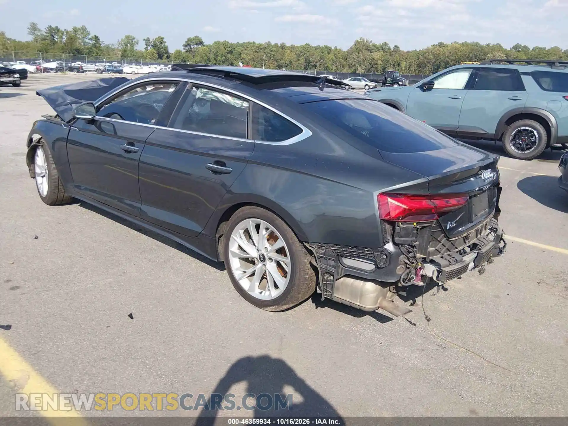 3 fotografías del automóvil dañado WAUABCF58MA024370 AUDI A5 SPORTBACK 2021