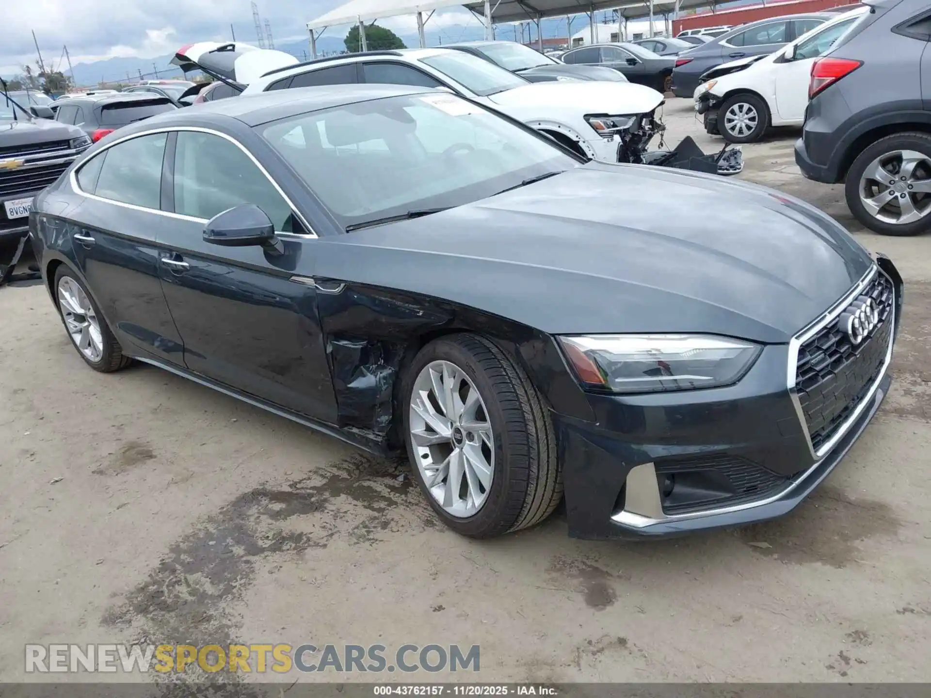 1 Photograph of a damaged car WAUABCF59MA037080 AUDI A5 SPORTBACK 2021