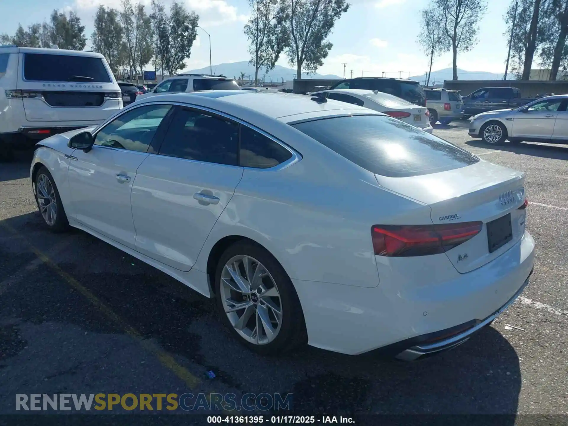 3 Фотография поврежденного автомобиля WAUABCF59MA038245 AUDI A5 SPORTBACK 2021