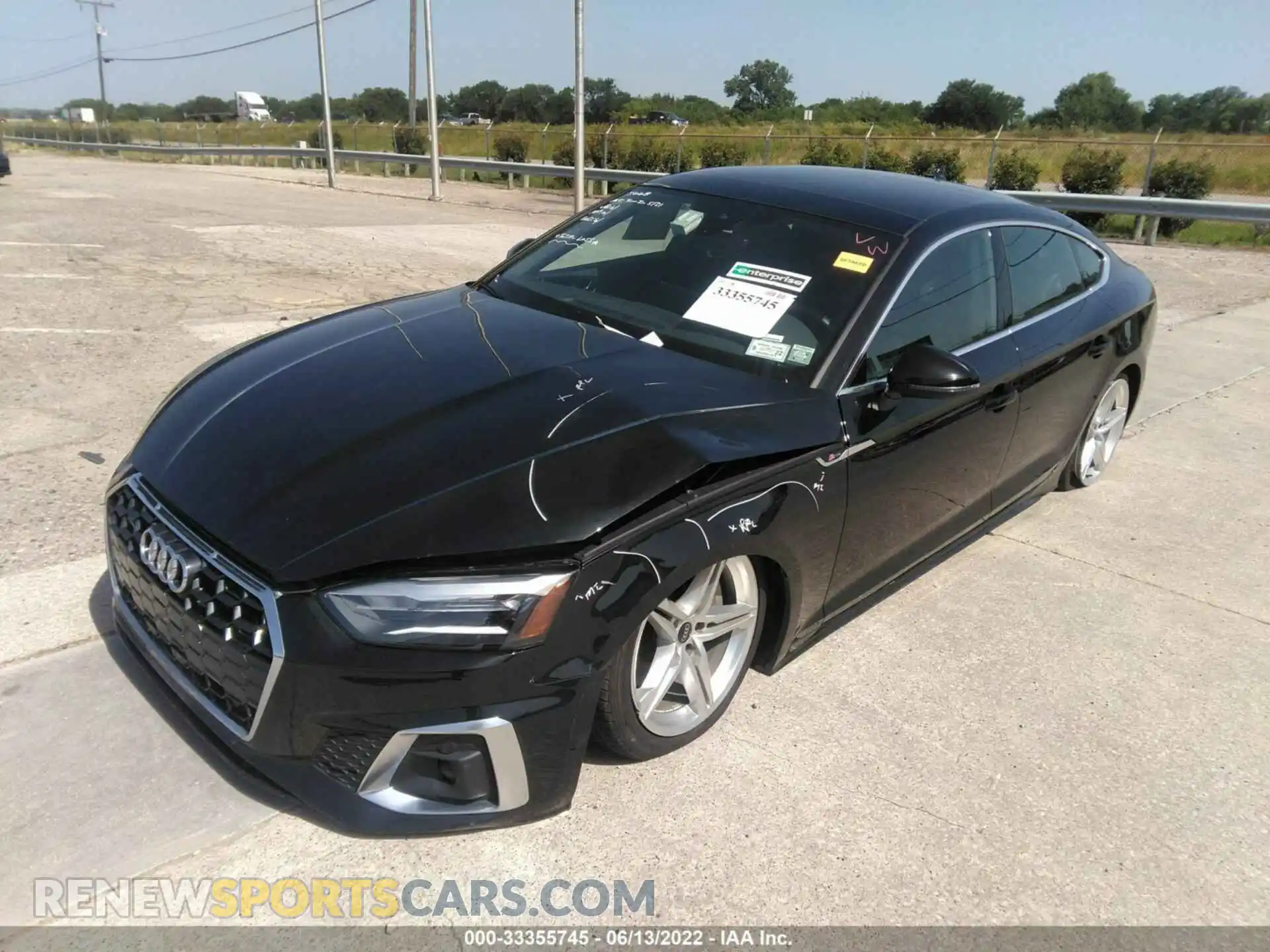 2 fotografías del automóvil dañado WAUDACF50MA045892 AUDI A5 SPORTBACK 2021