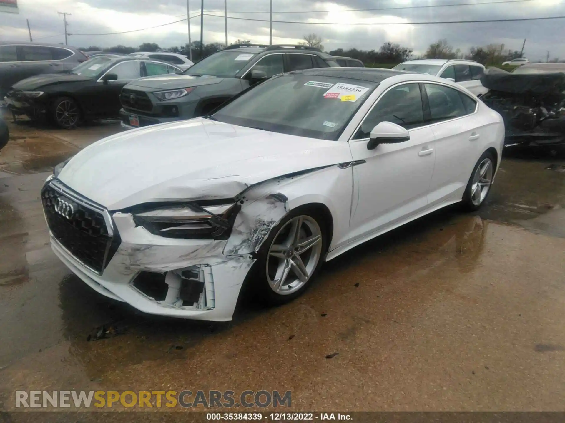 2 fotografías del automóvil dañado WAUDACF53MA013647 AUDI A5 SPORTBACK 2021