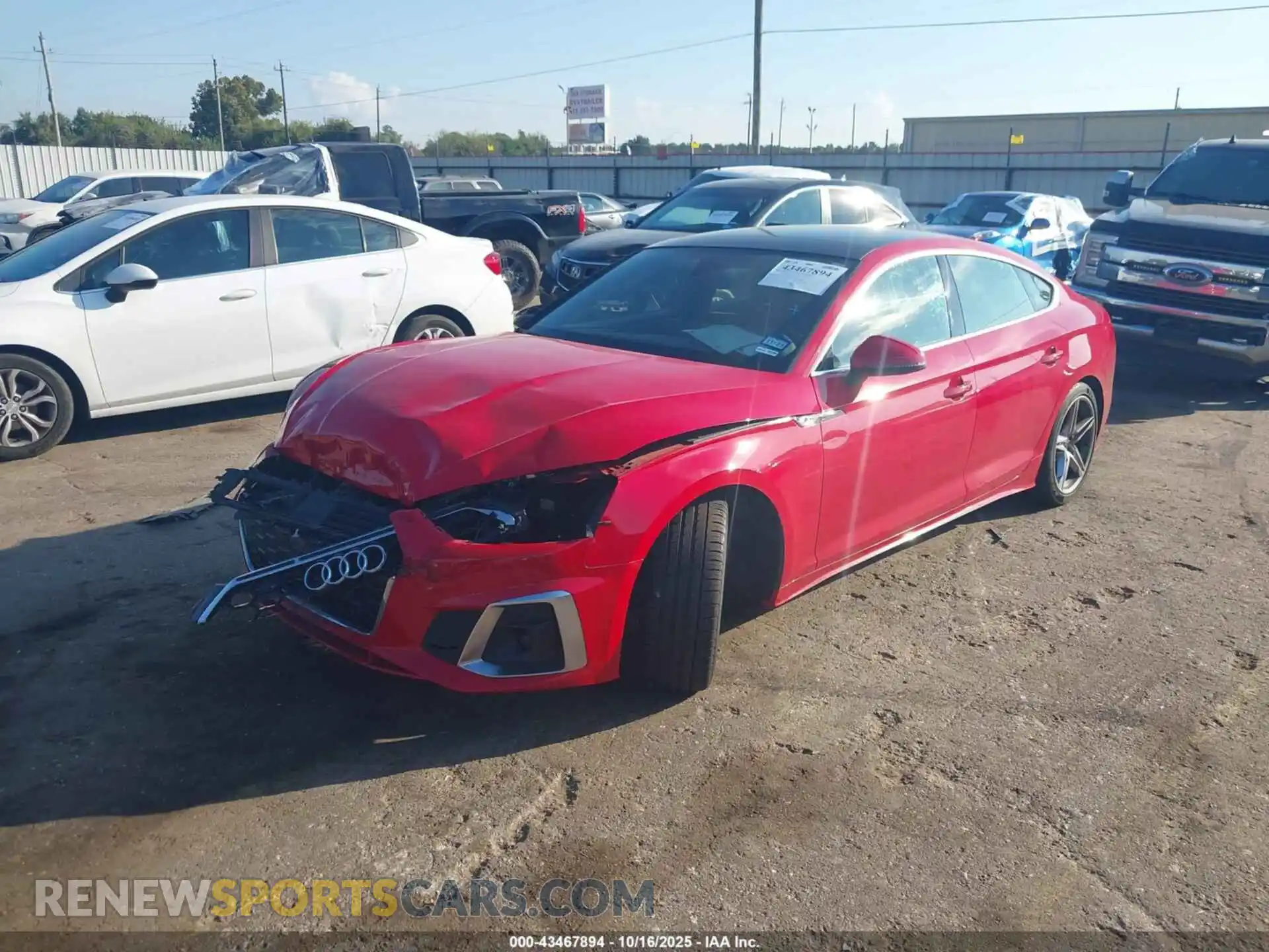 2 Photograph of a damaged car WAUDACF54MA012538 AUDI A5 SPORTBACK 2021