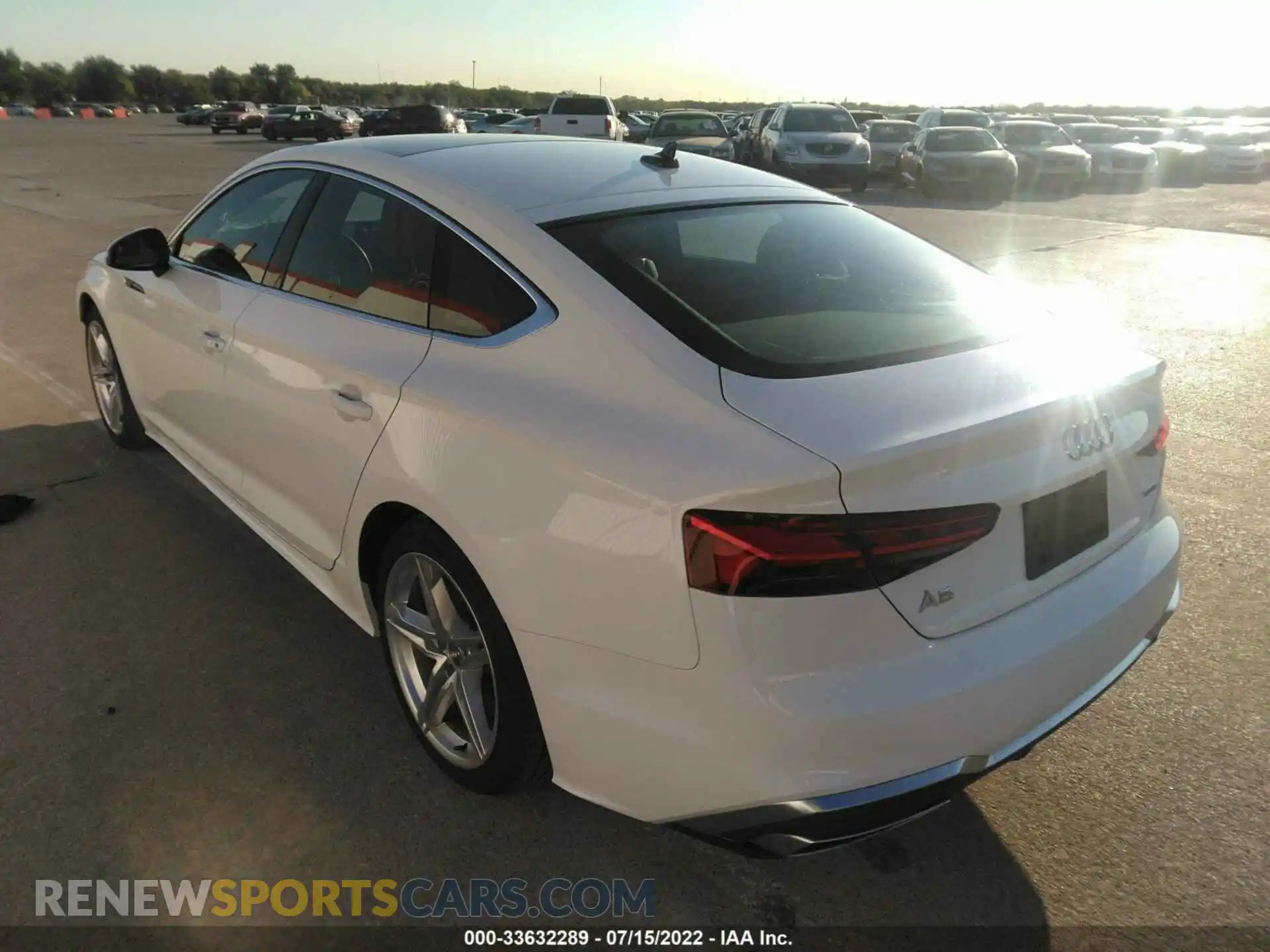 3 fotografías del automóvil dañado WAUDACF54MA014242 AUDI A5 SPORTBACK 2021