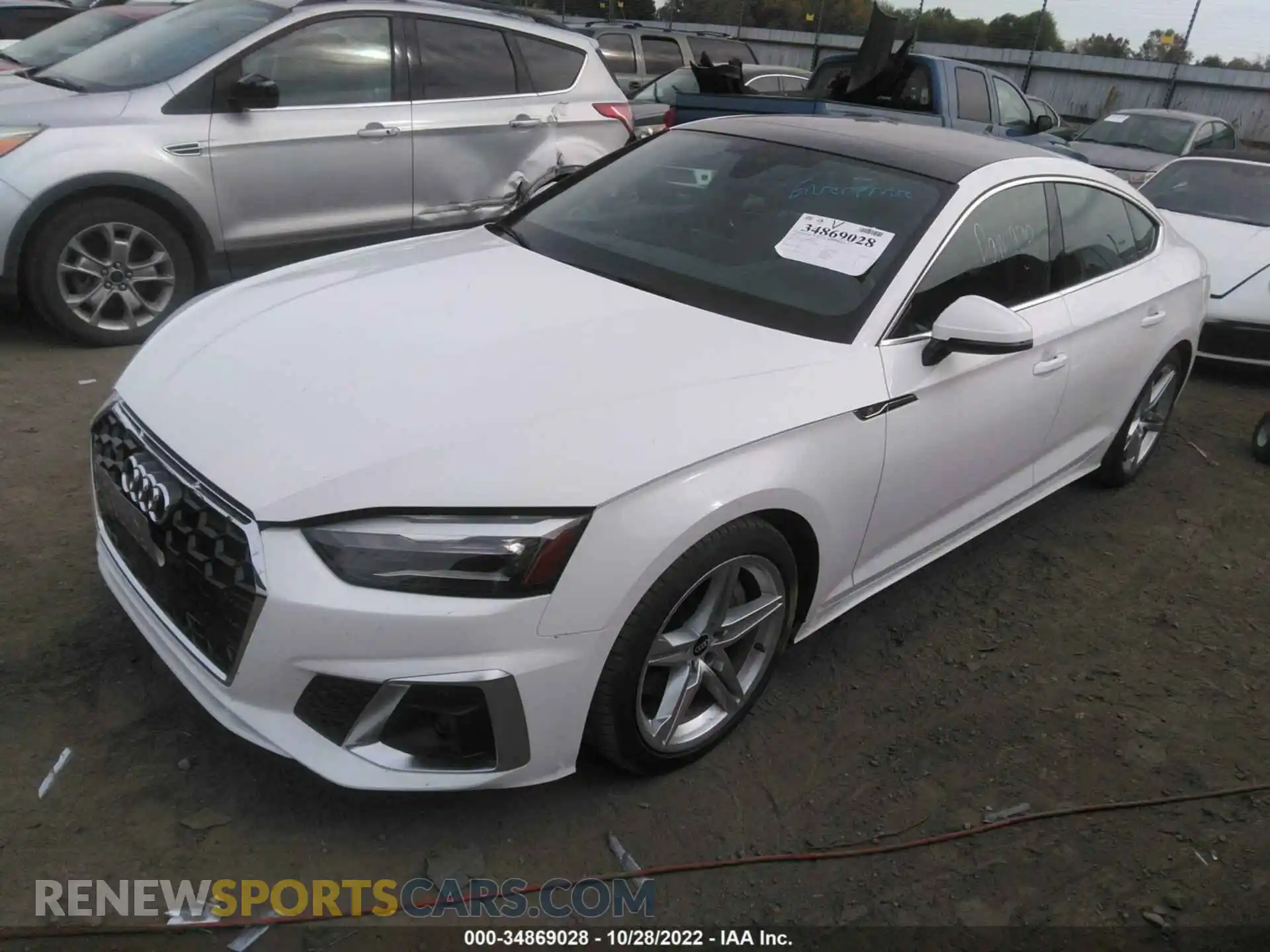 2 fotografías del automóvil dañado WAUDACF55MA044530 AUDI A5 SPORTBACK 2021