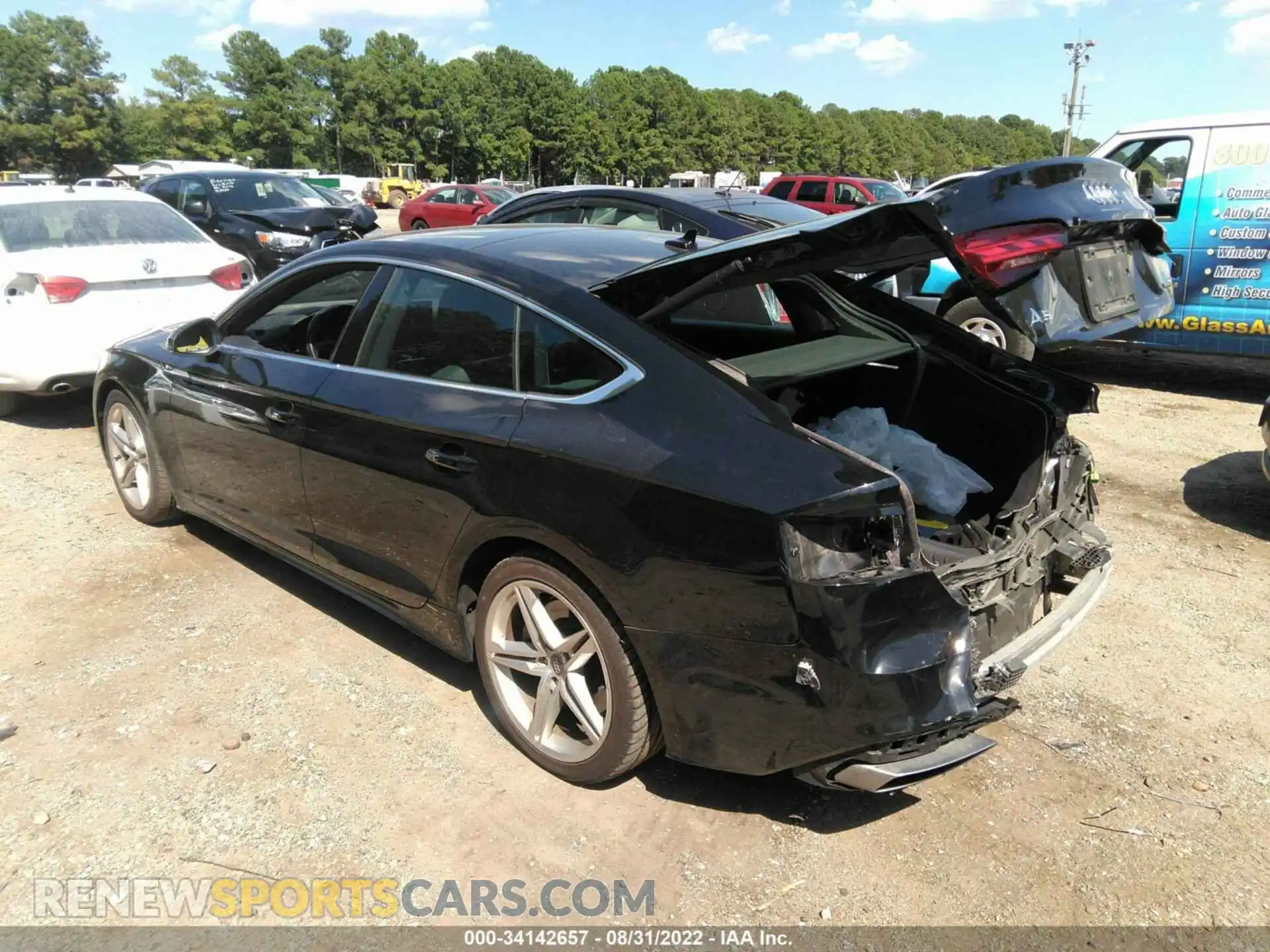3 fotografías del automóvil dañado WAUDACF56MA009110 AUDI A5 SPORTBACK 2021