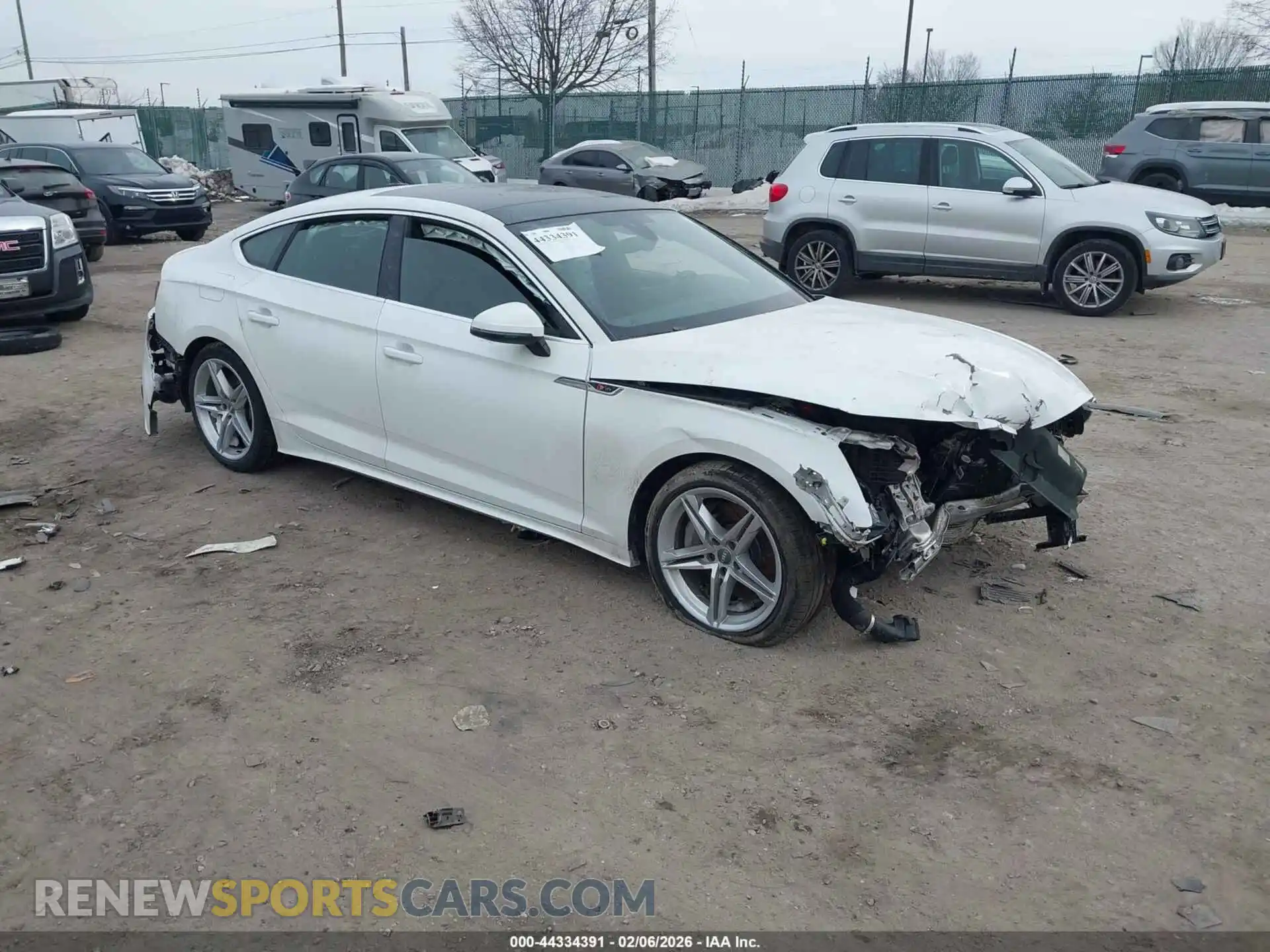 1 fotografías del automóvil dañado WAUDACF56MA015067 AUDI A5 SPORTBACK 2021