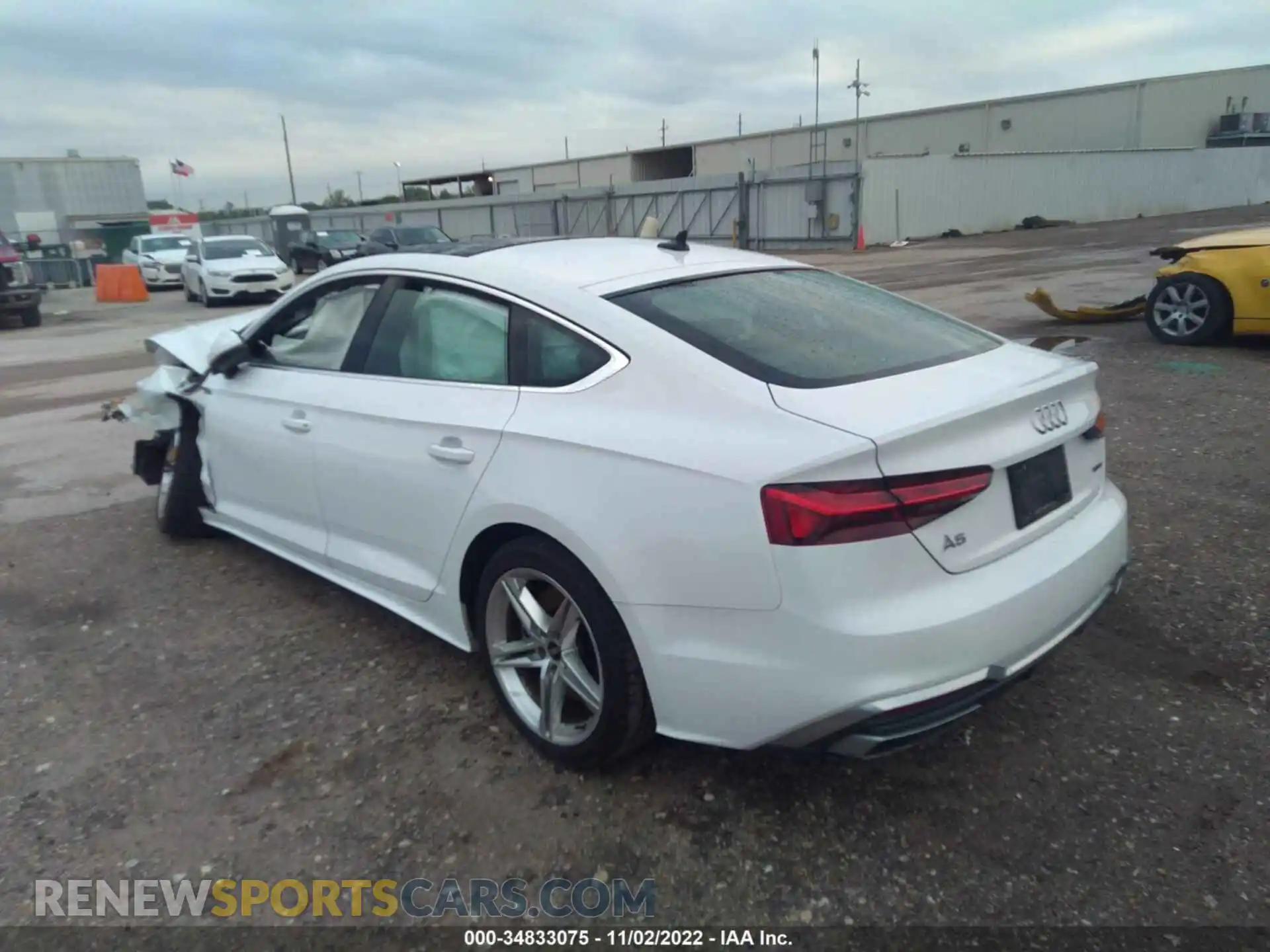 3 fotografías del automóvil dañado WAUDACF56MA053236 AUDI A5 SPORTBACK 2021
