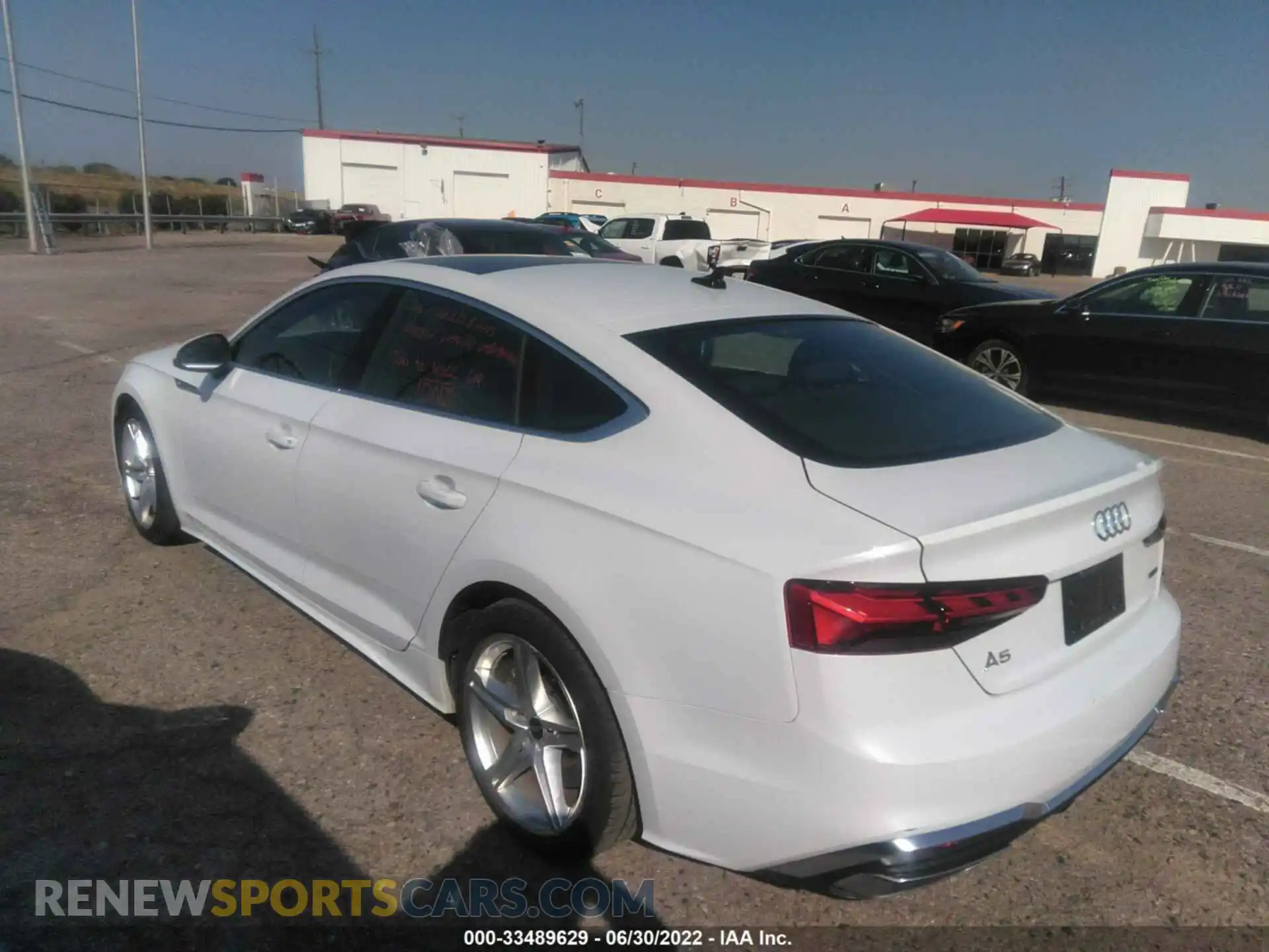 3 fotografías del automóvil dañado WAUDACF56MA057173 AUDI A5 SPORTBACK 2021