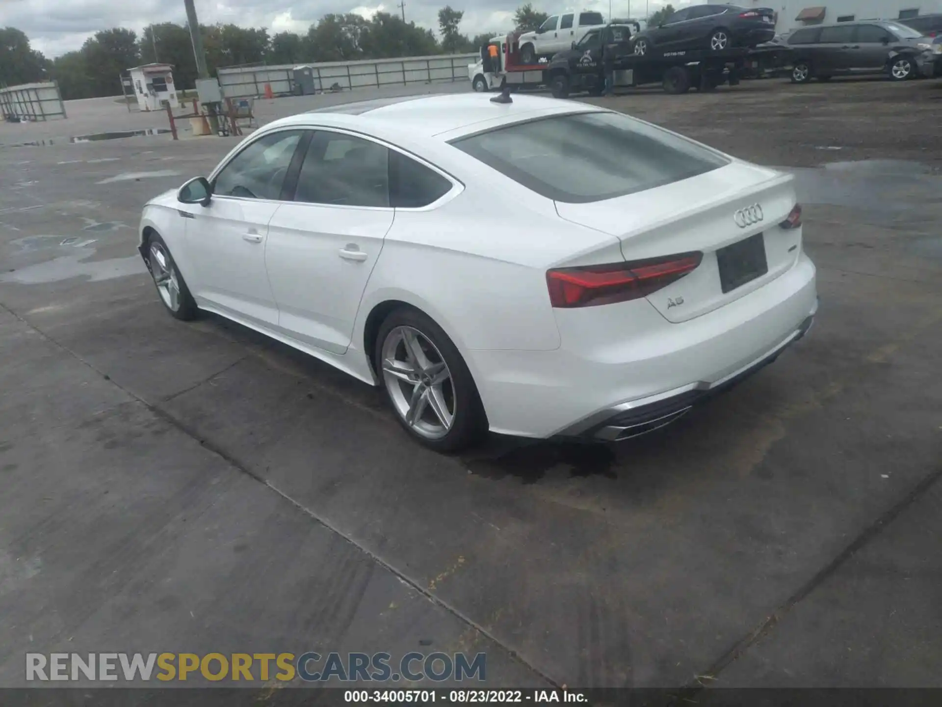 3 fotografías del automóvil dañado WAUDACF58MA015832 AUDI A5 SPORTBACK 2021