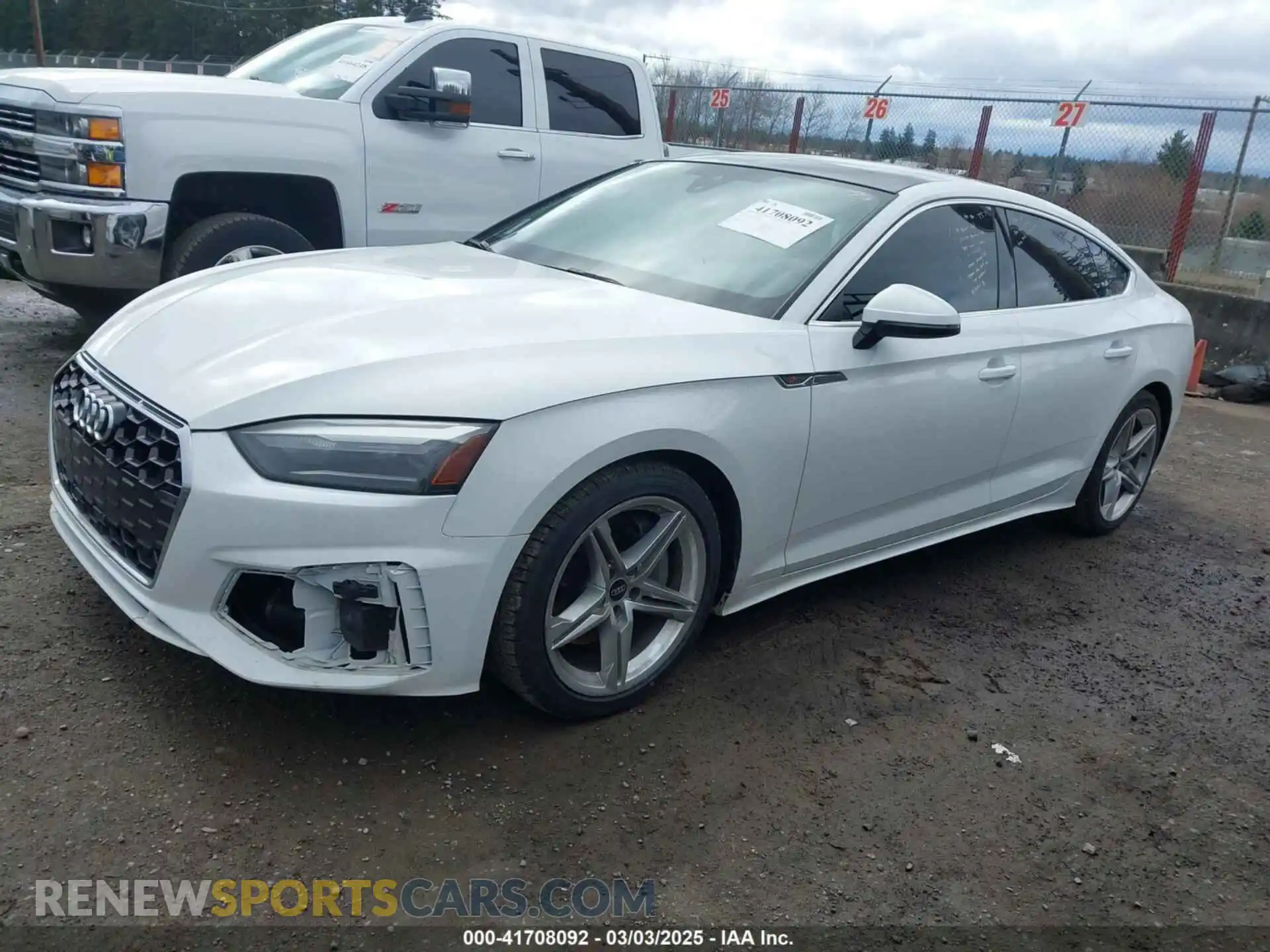 2 fotografías del automóvil dañado WAUDACF59MA053649 AUDI A5 SPORTBACK 2021