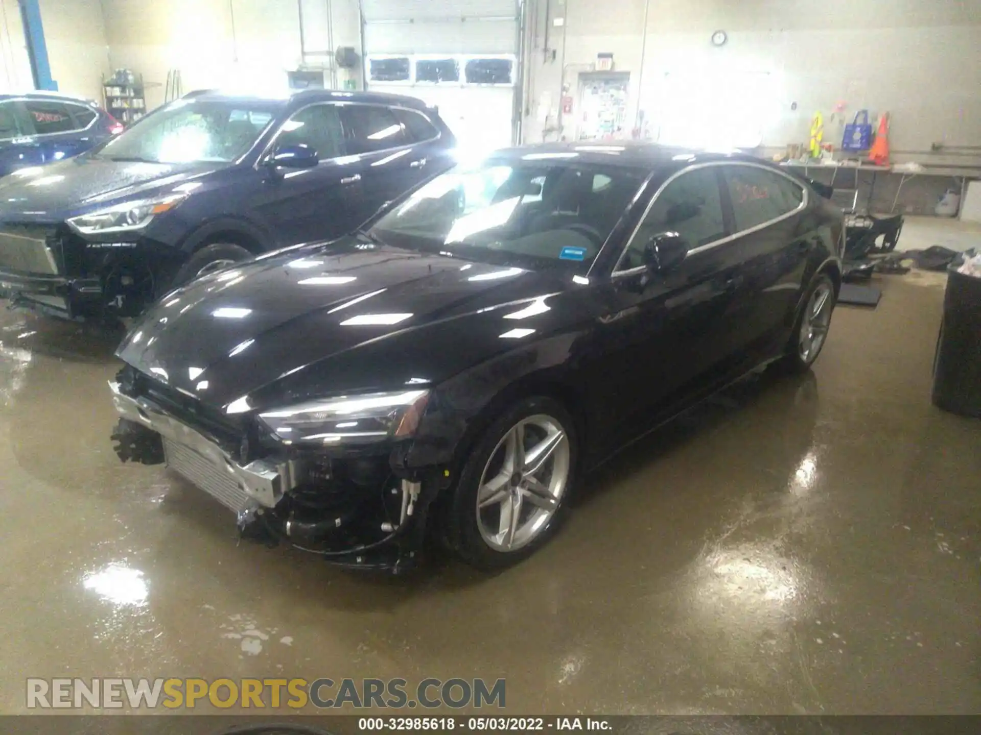 2 fotografías del automóvil dañado WAUDACF5XMA024810 AUDI A5 SPORTBACK 2021