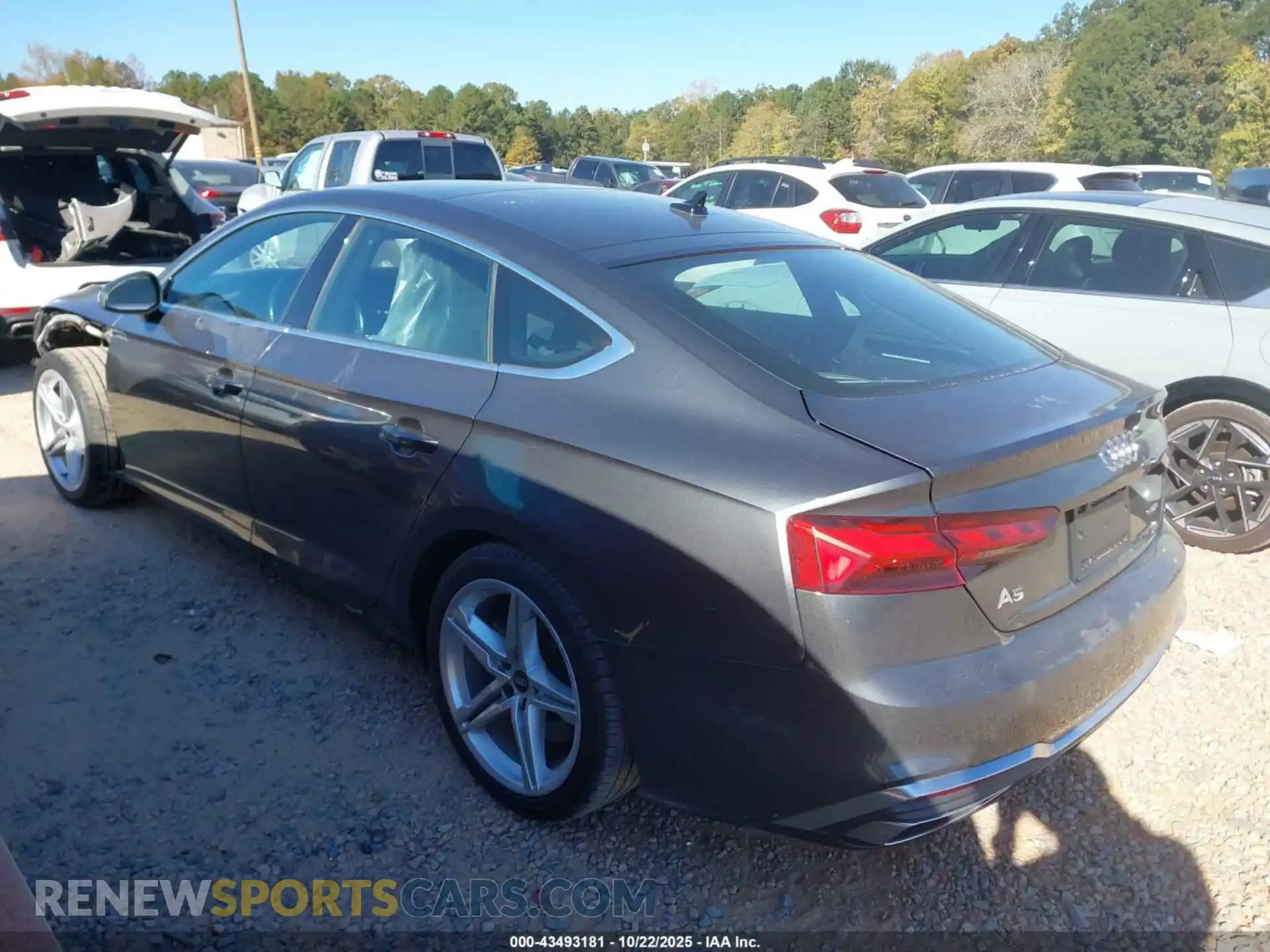 3 fotografías del automóvil dañado WAUDACF5XMA044247 AUDI A5 SPORTBACK 2021