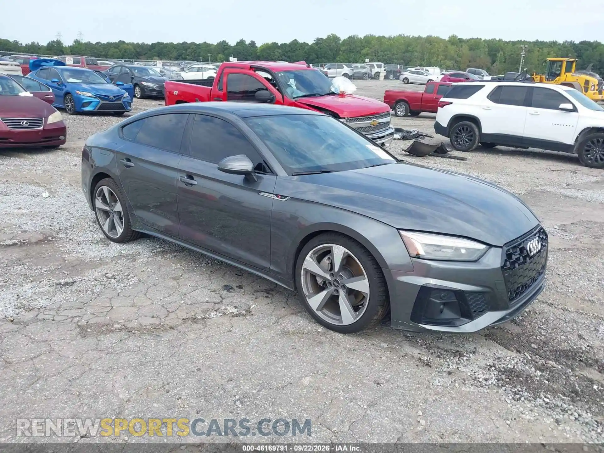 1 Photograph of a damaged car WAUFACF54MA033446 AUDI A5 SPORTBACK 2021