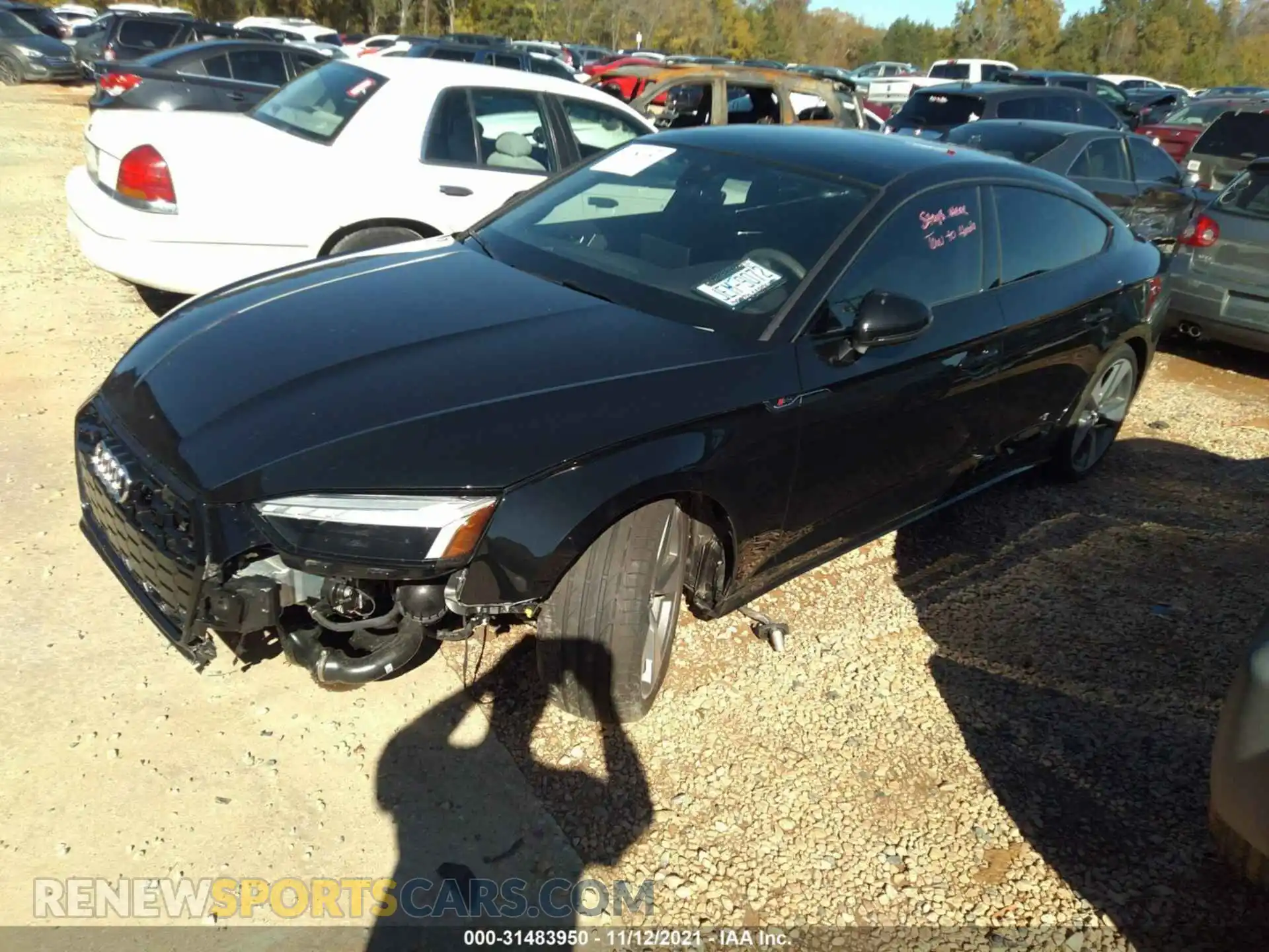2 fotografías del automóvil dañado WAUFACF55MA004103 AUDI A5 SPORTBACK 2021