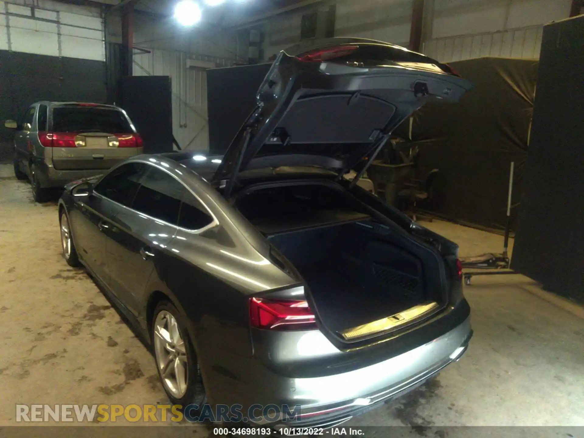 3 fotografías del automóvil dañado WAUFACF56MA042181 AUDI A5 SPORTBACK 2021