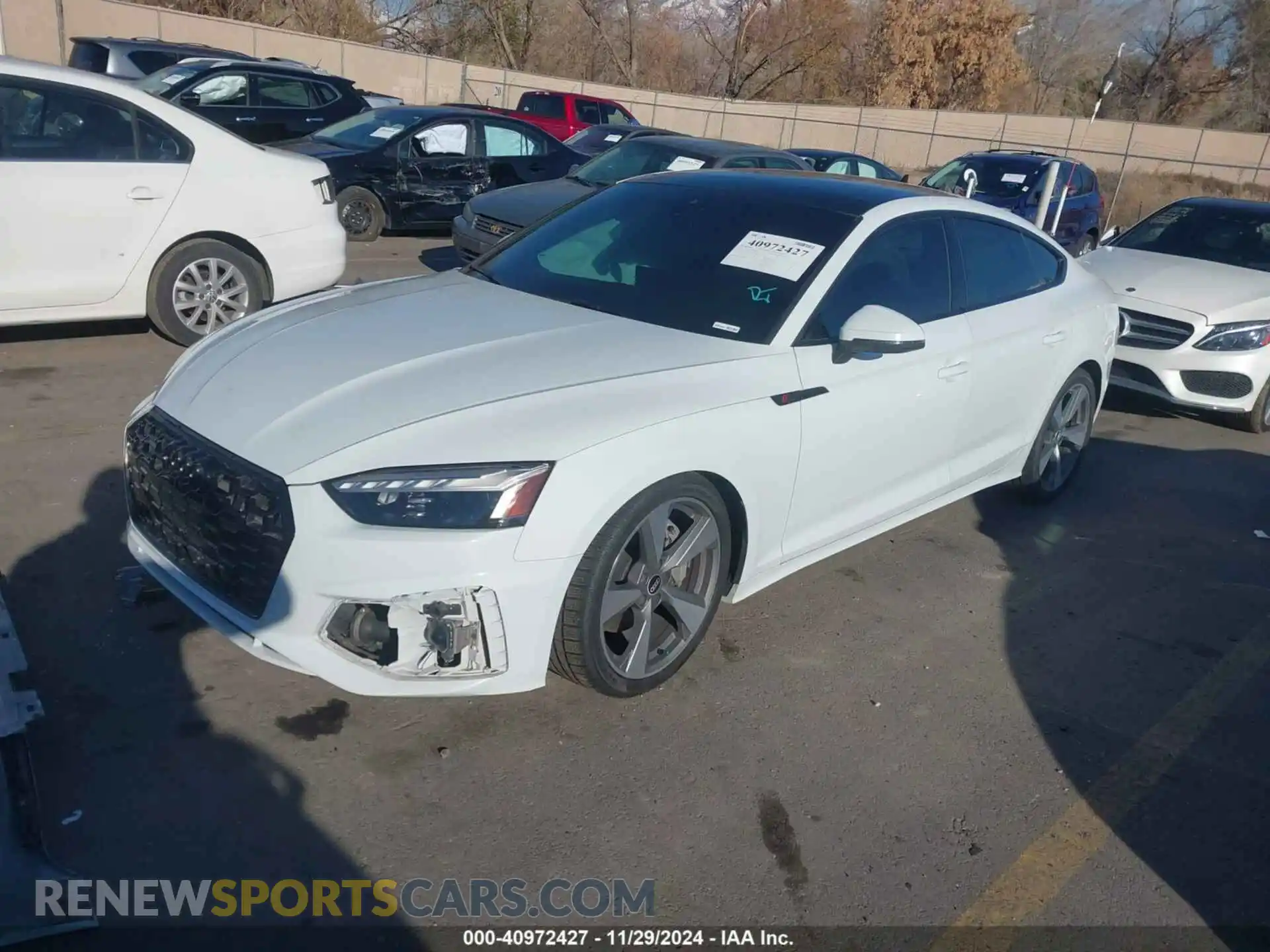 2 Фотография поврежденного автомобиля WAUFACF56MA051978 AUDI A5 SPORTBACK 2021