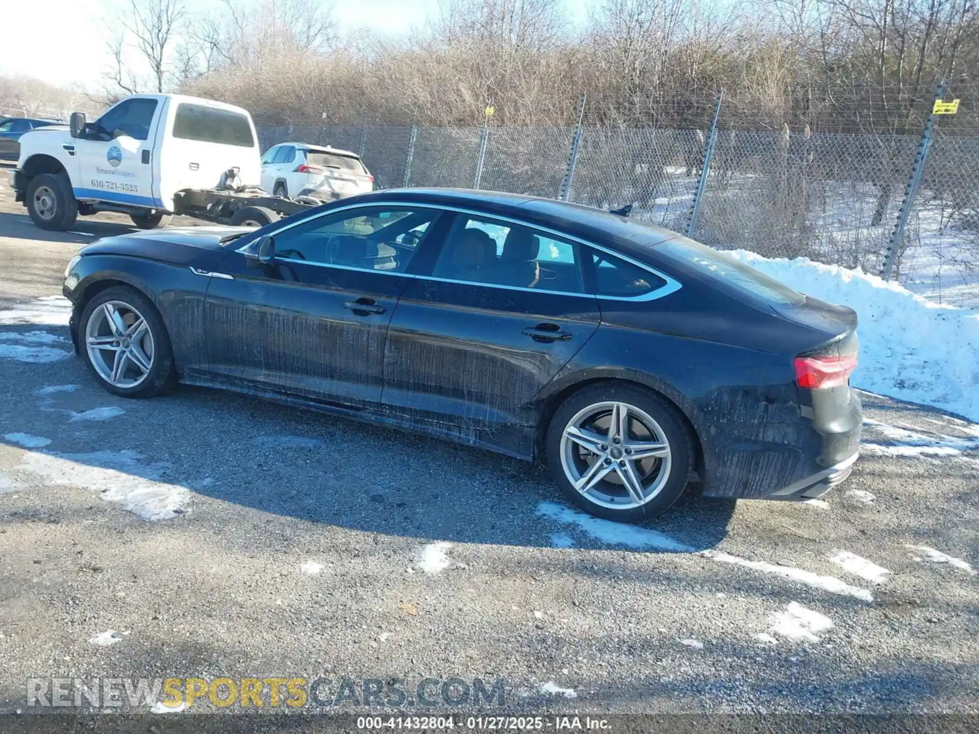 3 fotografías del automóvil dañado WAUFACF5XMA040742 AUDI A5 SPORTBACK 2021
