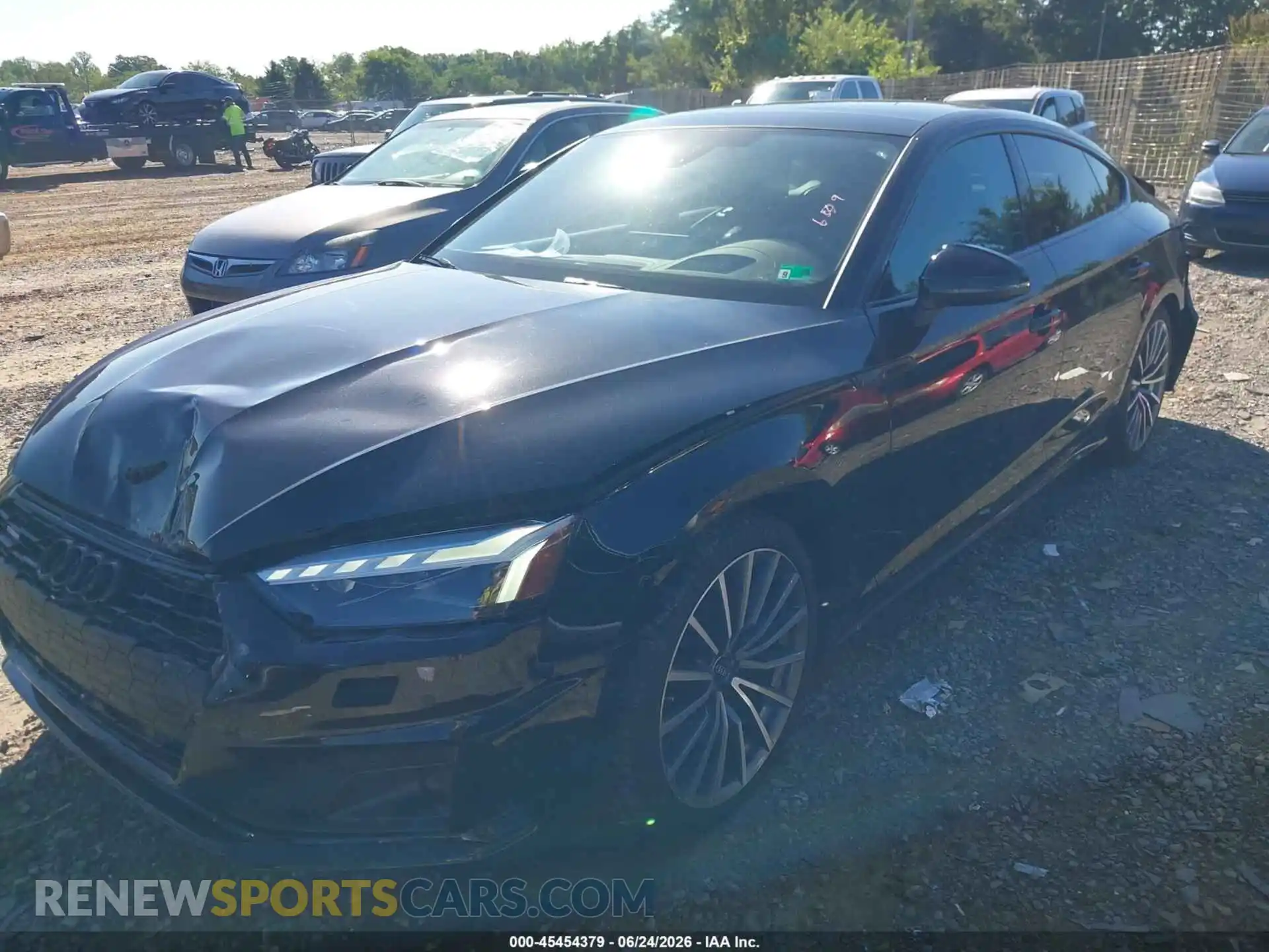 2 Фотография поврежденного автомобиля WAUBBCF52PA008609 AUDI A5 SPORTBACK 2023