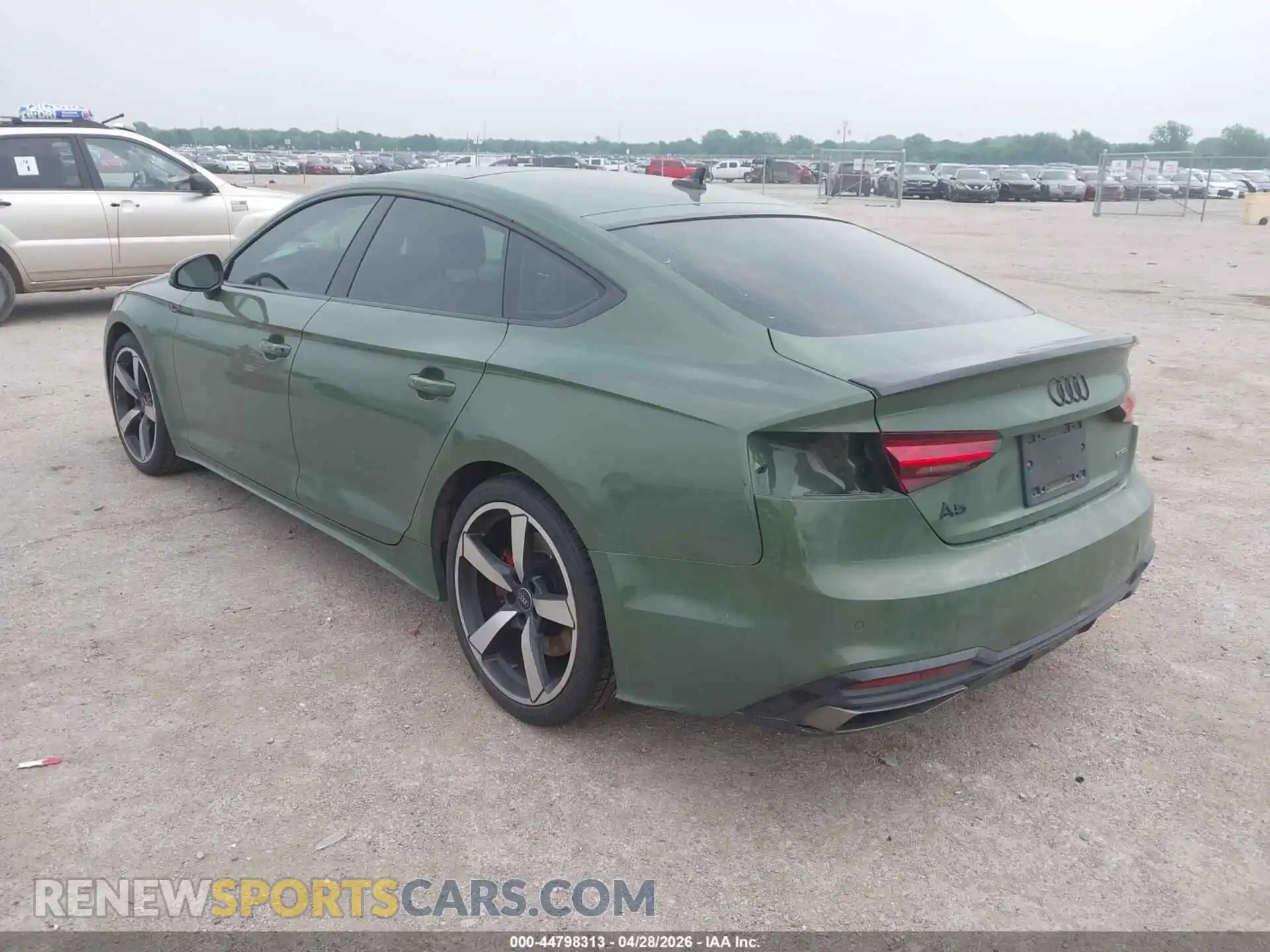 3 Фотография поврежденного автомобиля WAUFACF54PA061333 AUDI A5 SPORTBACK 2023
