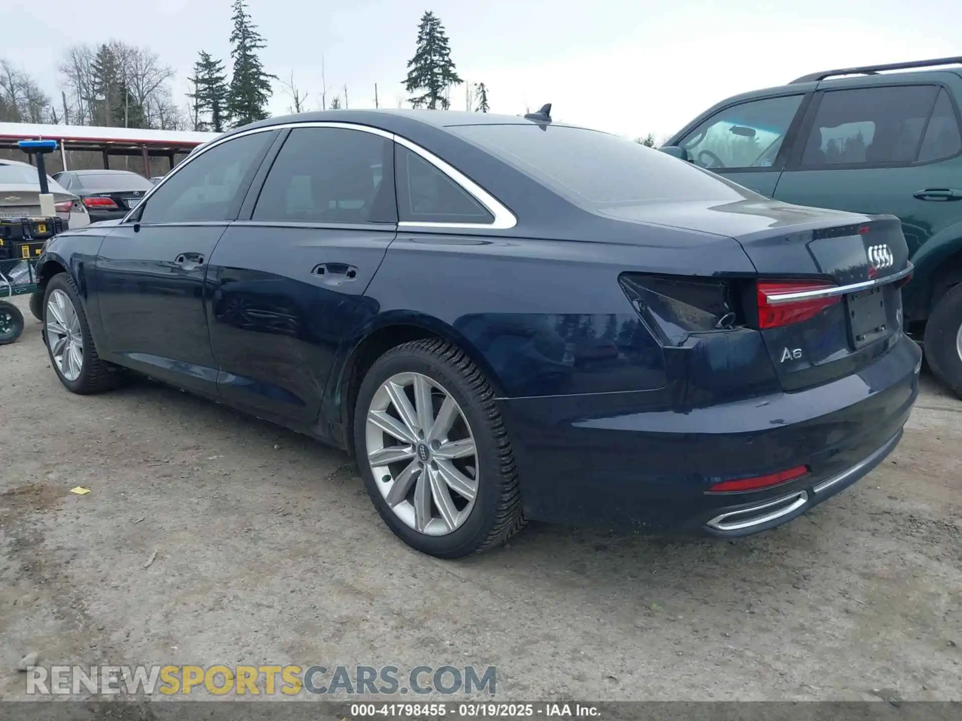3 Photograph of a damaged car WAUD8AF2XKN129472 AUDI A6 2019