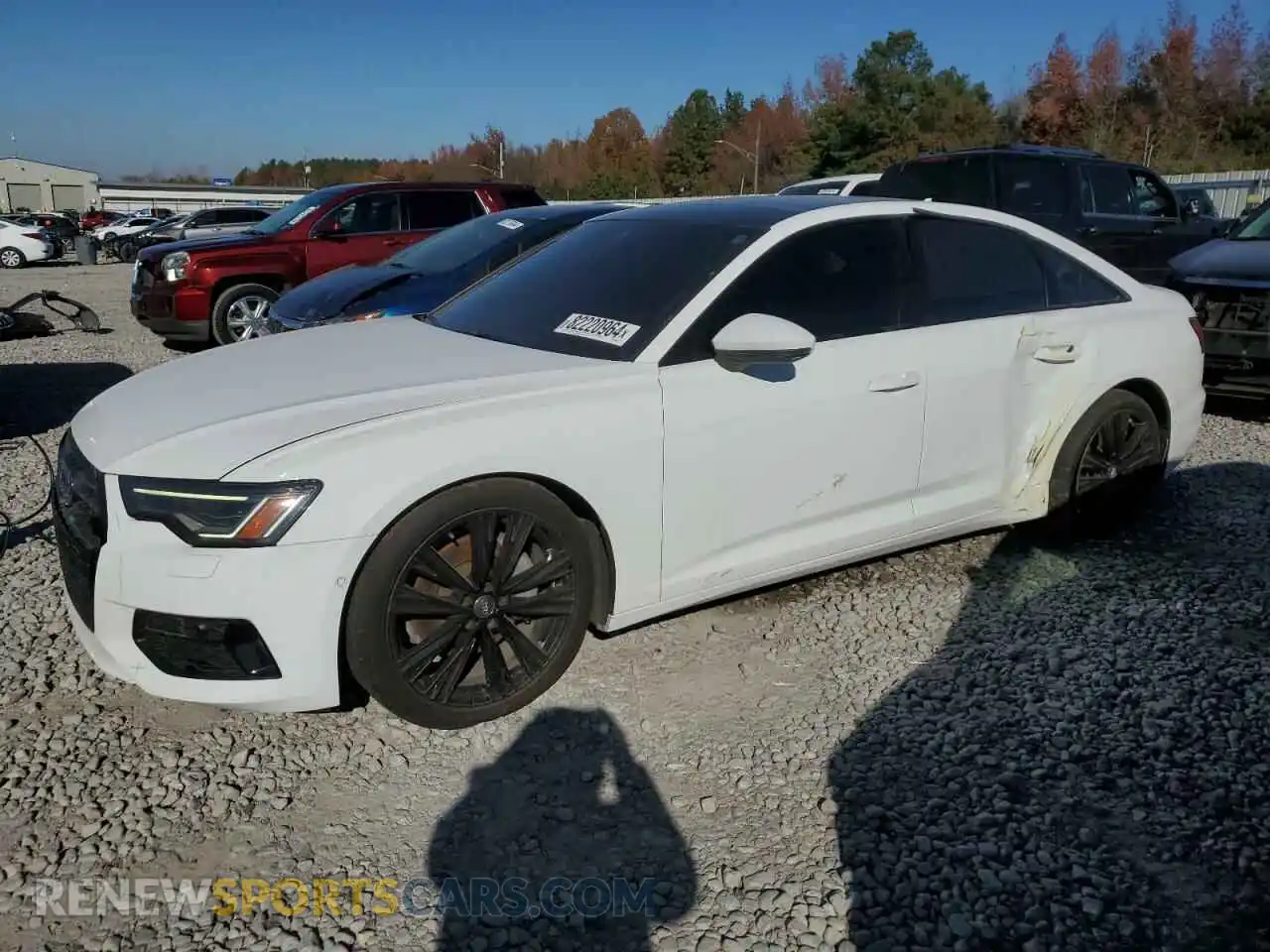 1 Photograph of a damaged car WAUE8AF2XKN126995 AUDI A6 2019