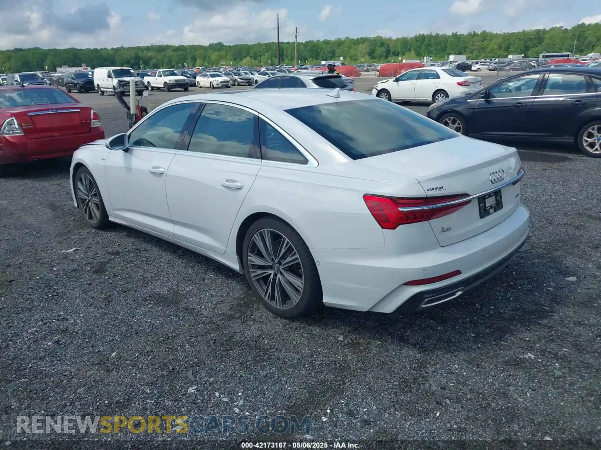 3 Photograph of a damaged car WAUL2AF21KN026776 AUDI A6 2019