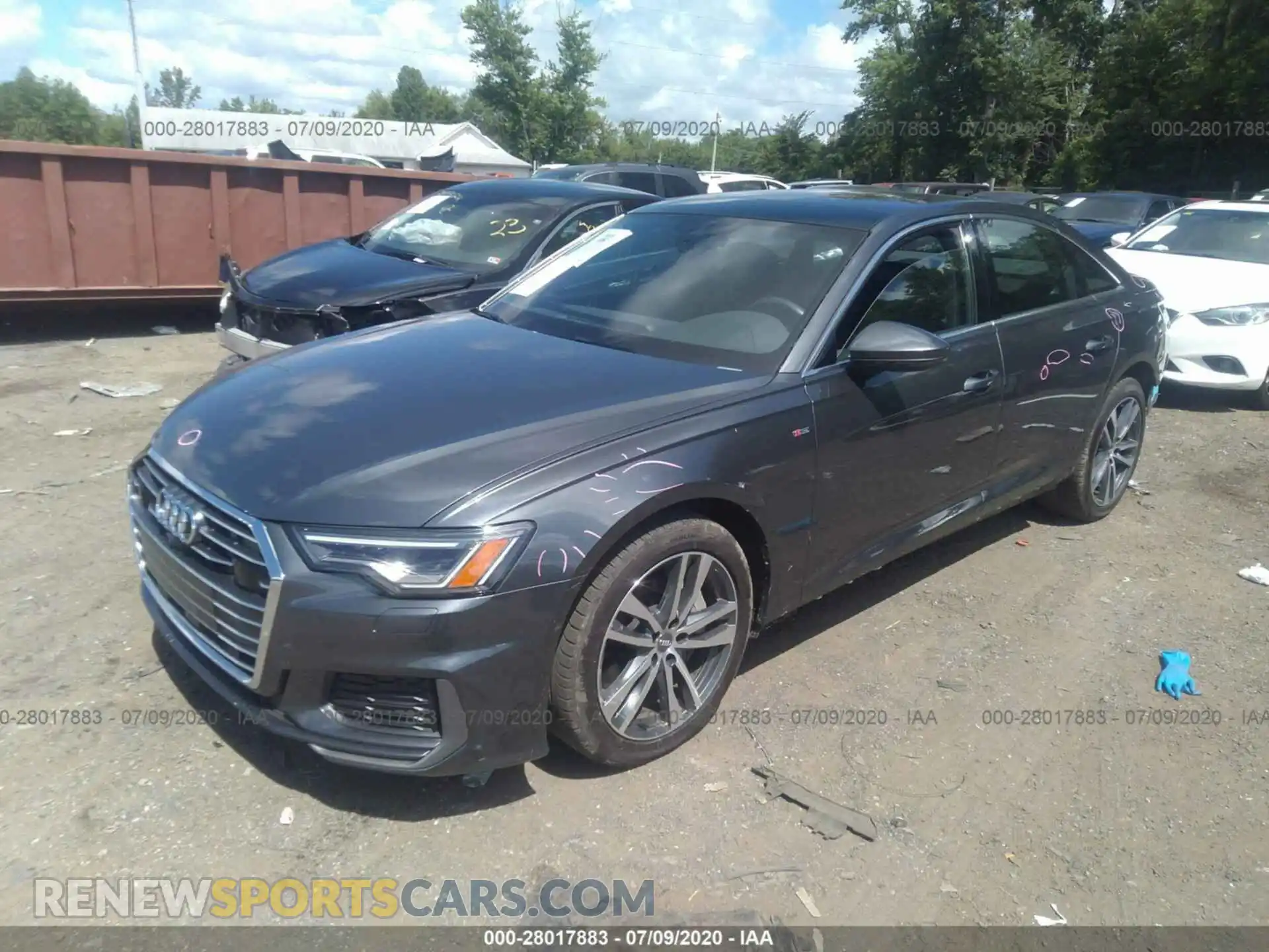 2 fotografías del automóvil dañado WAUL2AF21KN053217 AUDI A6 2019