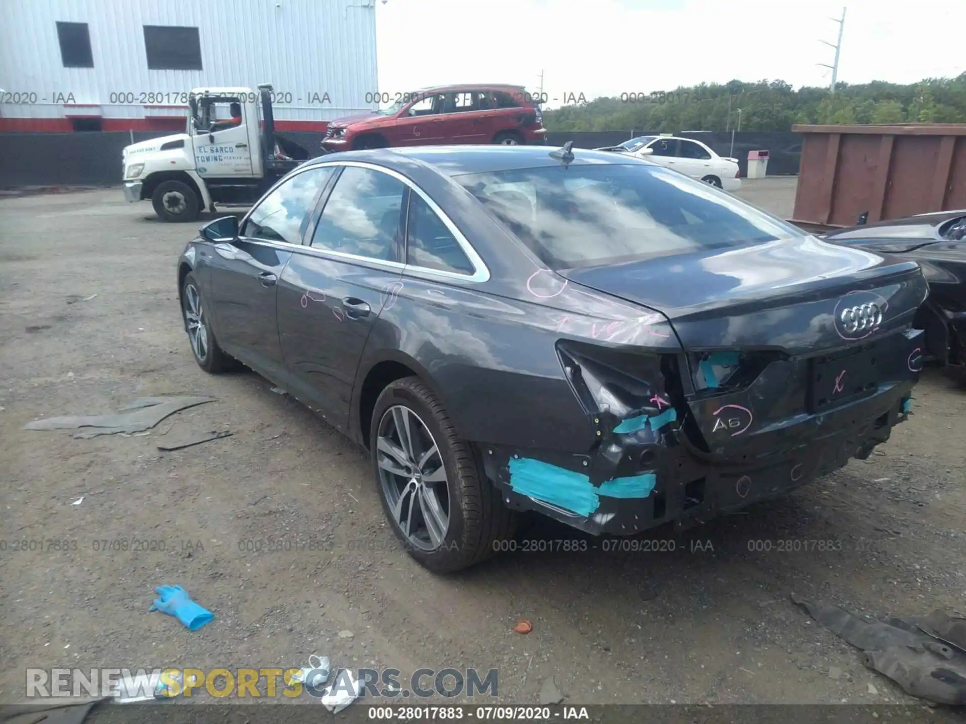 3 fotografías del automóvil dañado WAUL2AF21KN053217 AUDI A6 2019