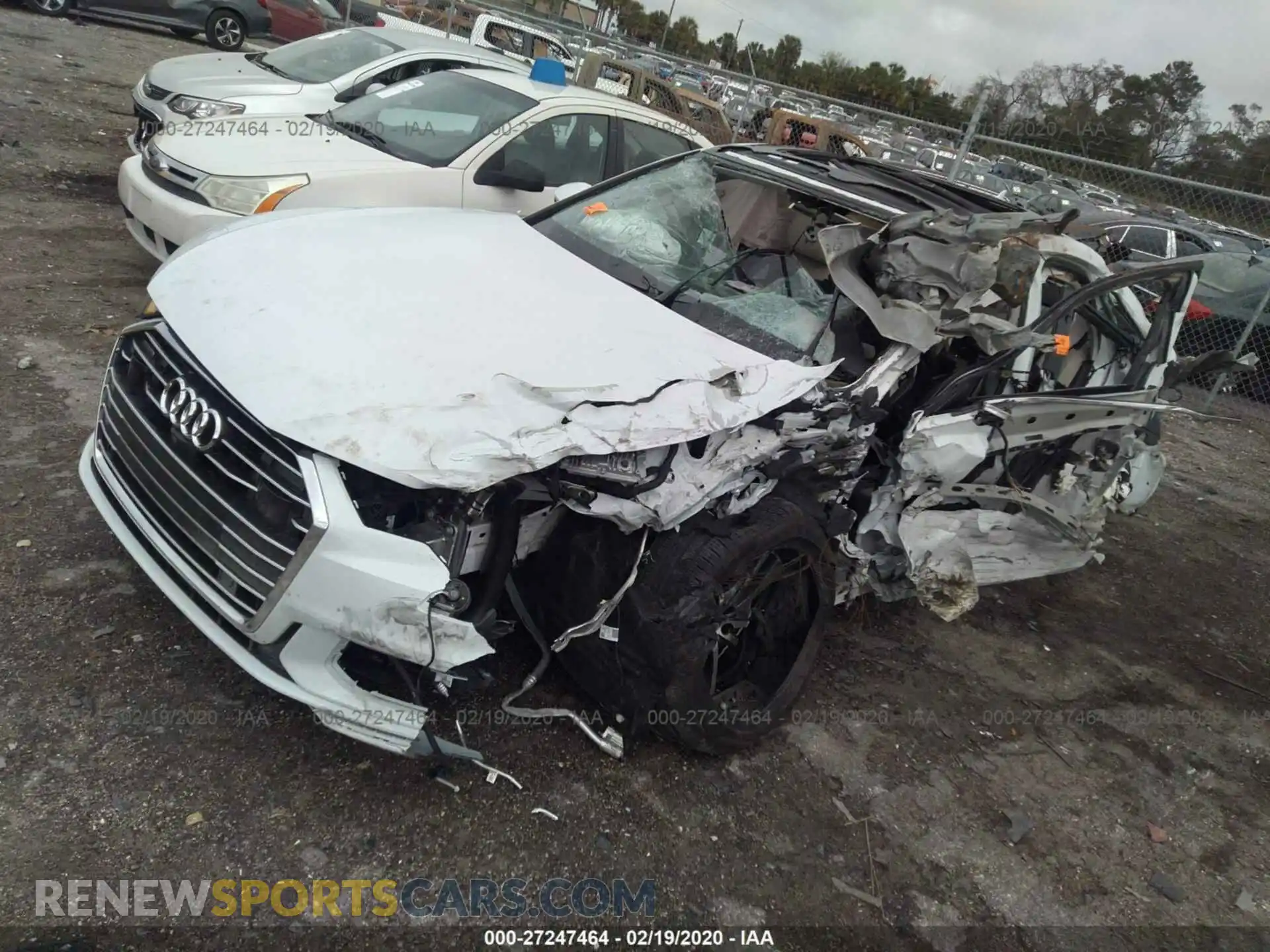 2 Photograph of a damaged car WAUL2AF24KN061036 AUDI A6 2019