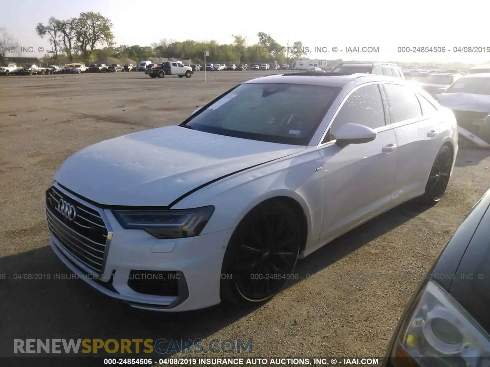 2 Photograph of a damaged car WAUM2AF21KN025941 AUDI A6 2019