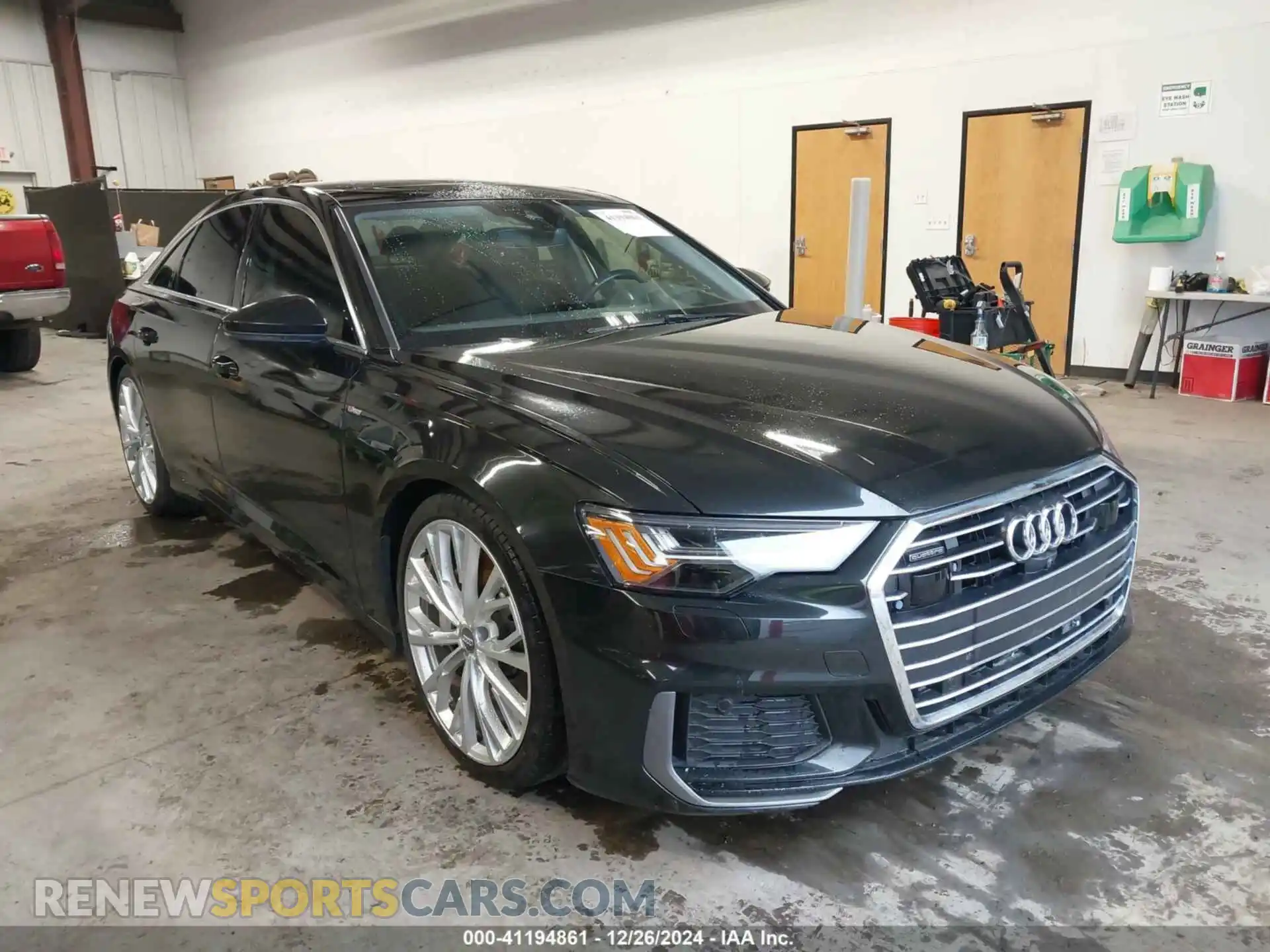 1 Photograph of a damaged car WAUM2AF26KN053542 AUDI A6 2019