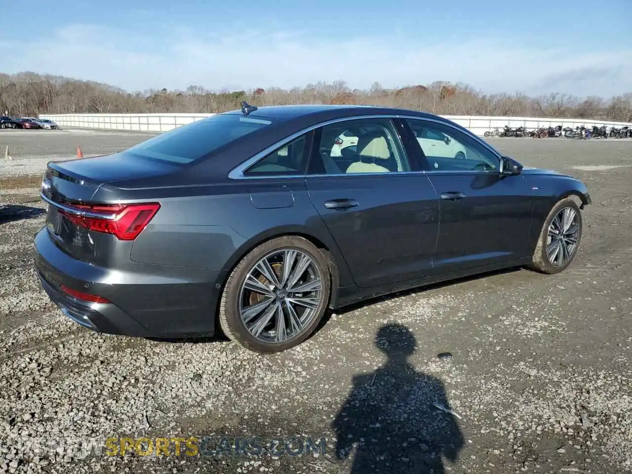 3 Photograph of a damaged car WAUM2AF26KN074195 AUDI A6 2019