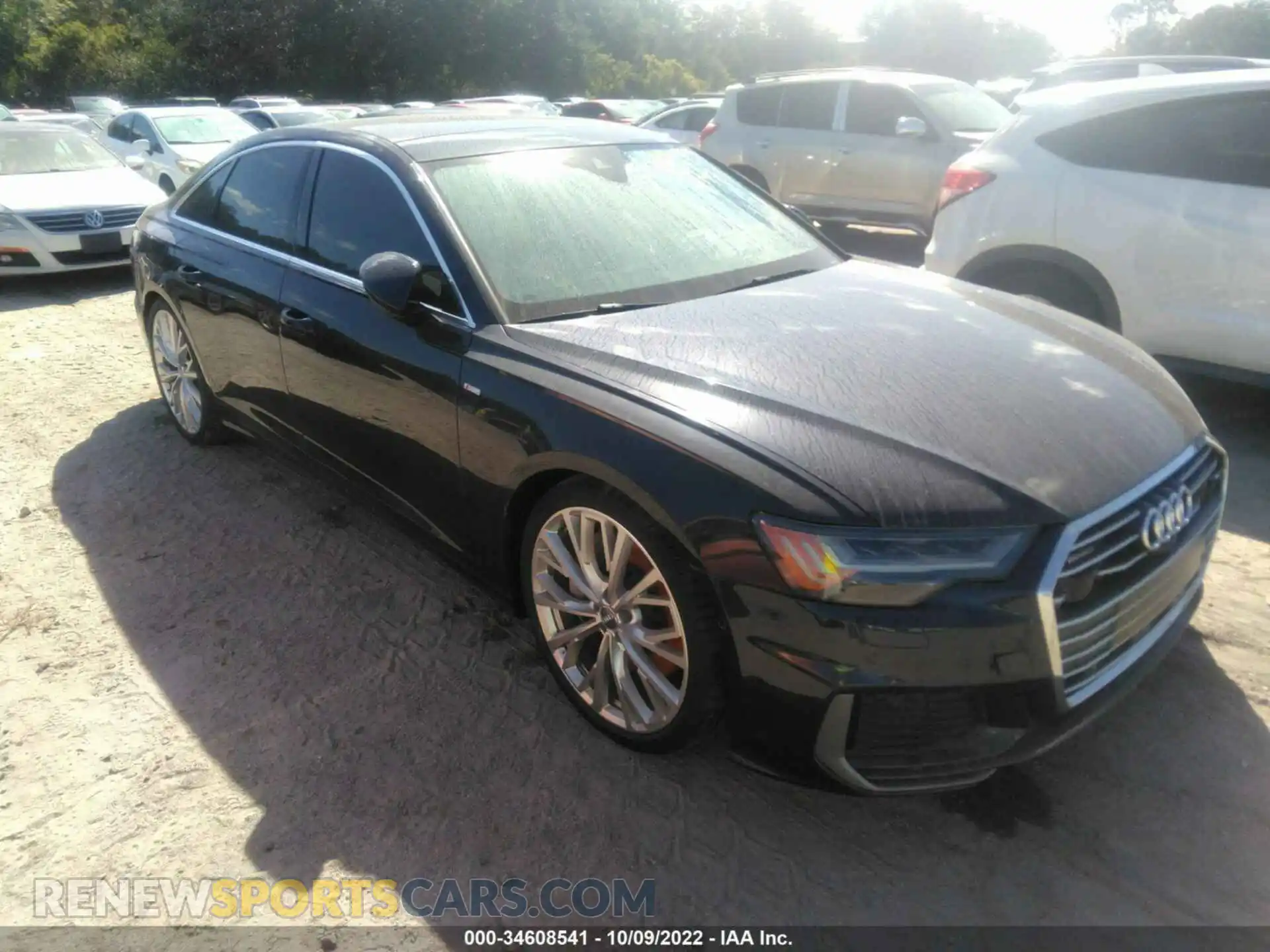 1 Фотография поврежденного автомобиля WAUM2AF27KN024034 AUDI A6 2019