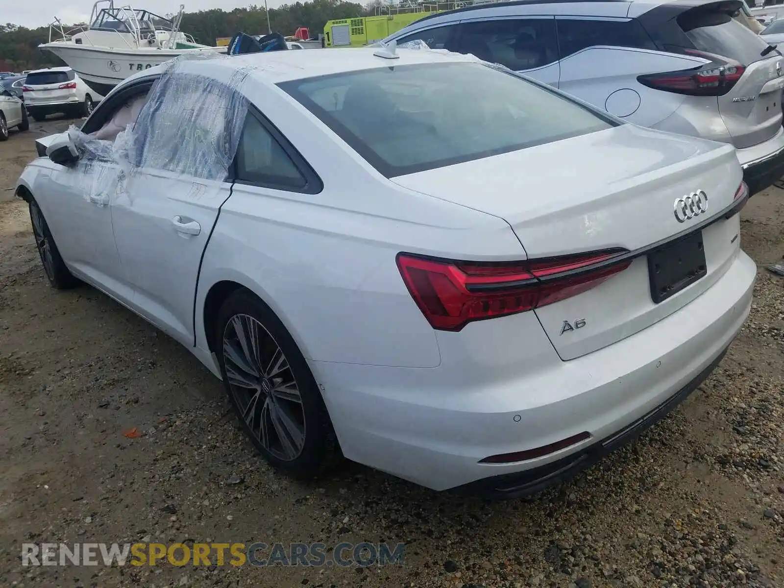 3 Photograph of a damaged car WAUE8AF22LN058466 AUDI A6 2020