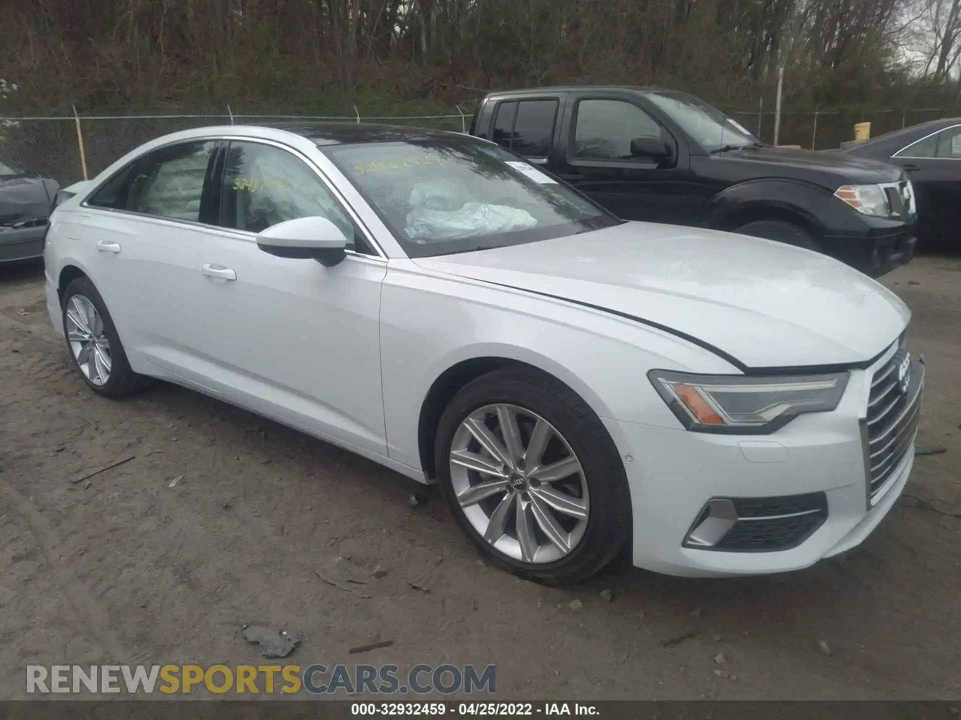 1 Фотография поврежденного автомобиля WAUE8AF26LN064139 AUDI A6 2020