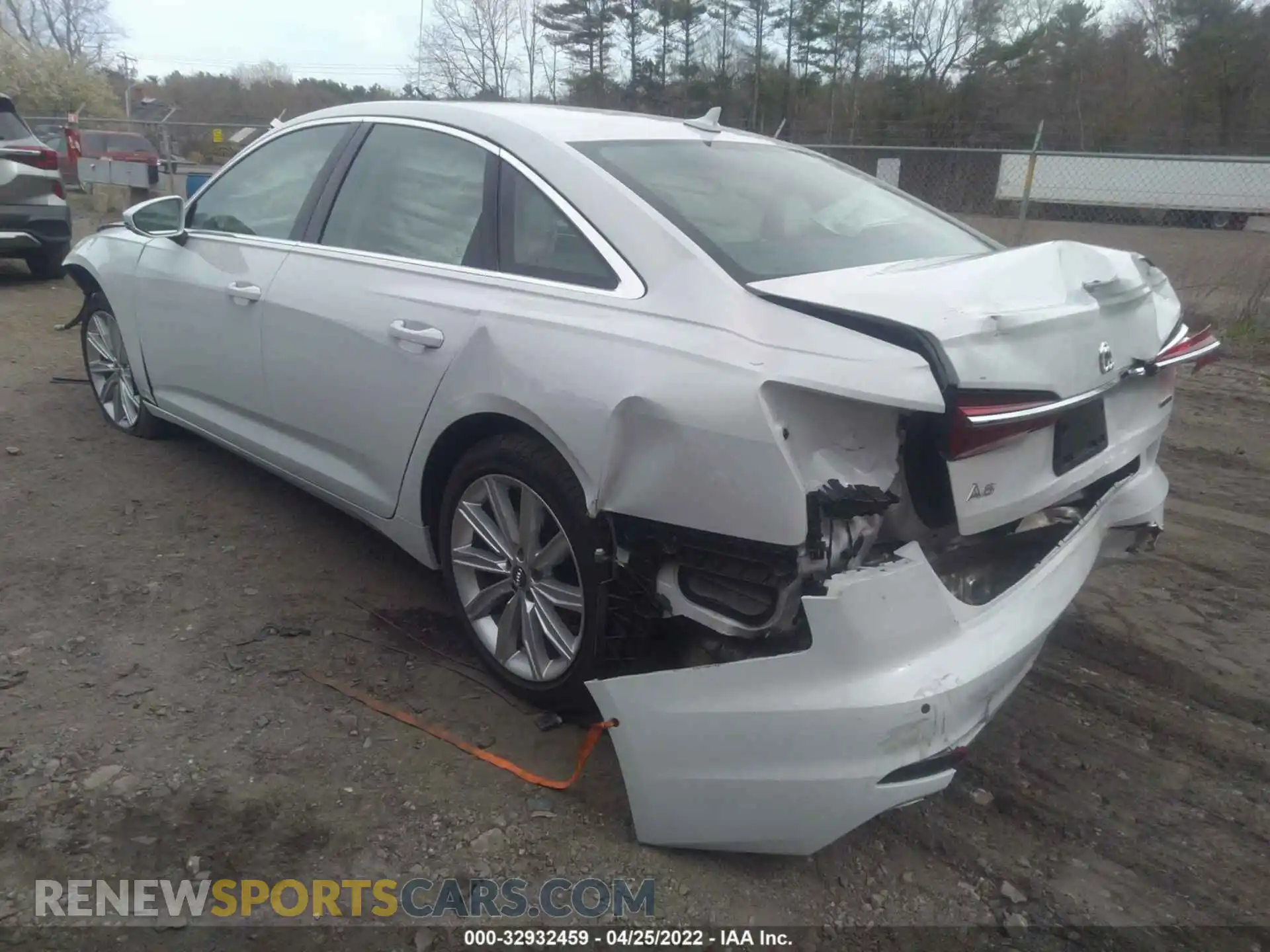 3 Фотография поврежденного автомобиля WAUE8AF26LN064139 AUDI A6 2020