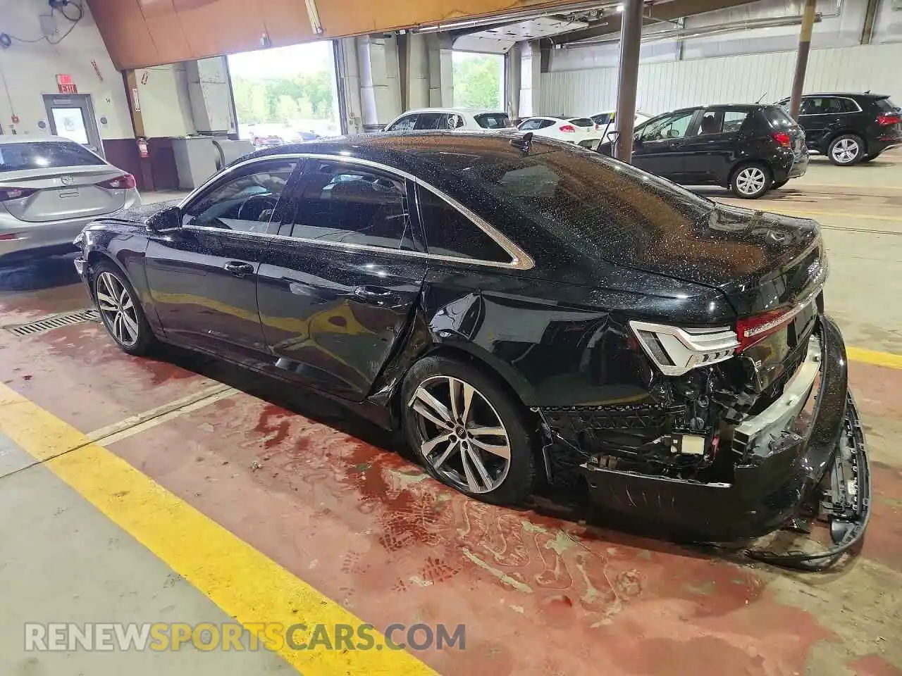 2 Photograph of a damaged car WAUD8AF20MN040495 AUDI A6 2021