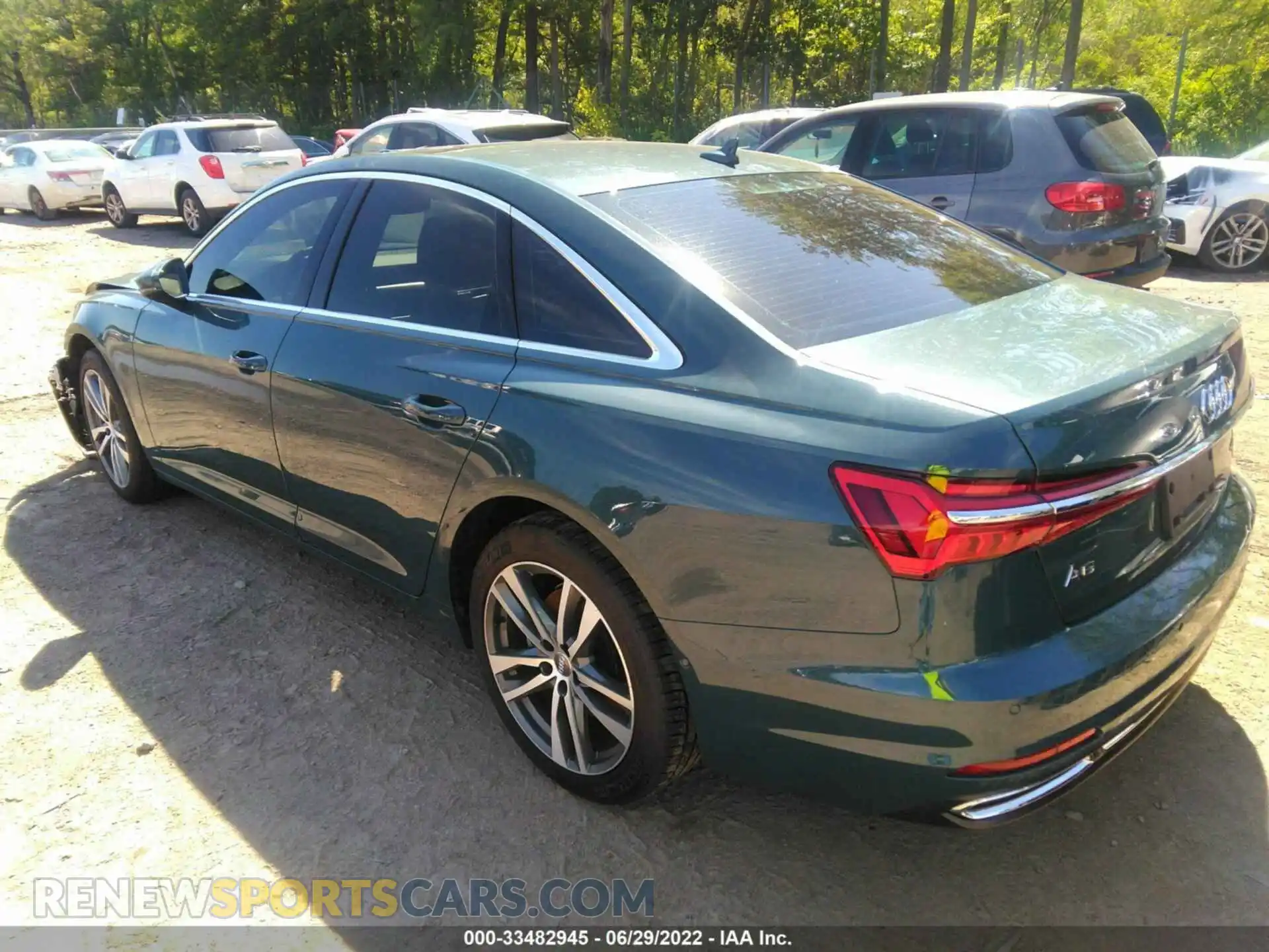 3 Photograph of a damaged car WAUE8AF23MN009004 AUDI A6 2021