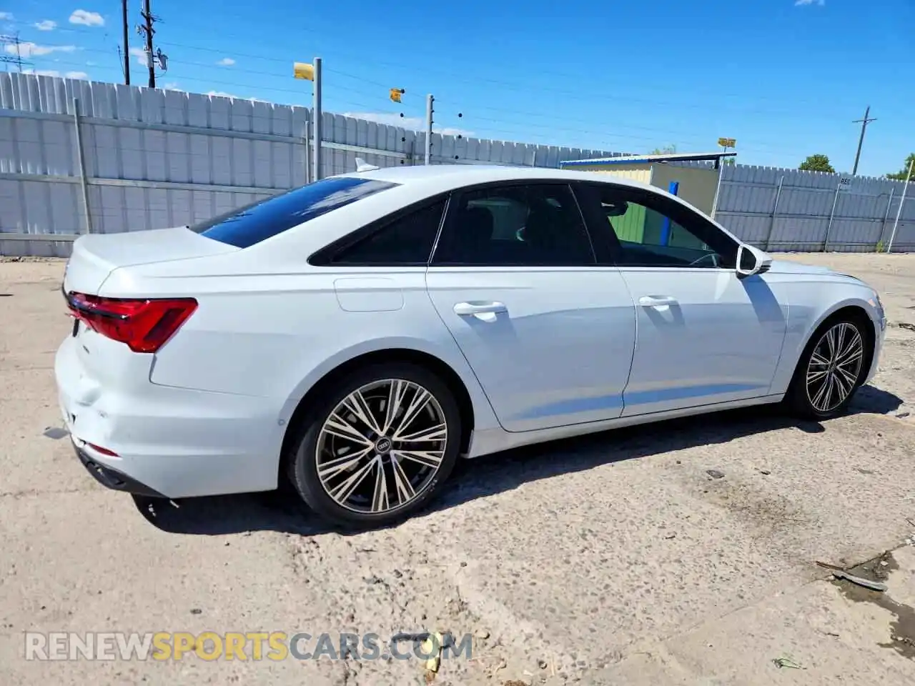 3 Фотография поврежденного автомобиля WAUE8AF26MN032664 AUDI A6 2021