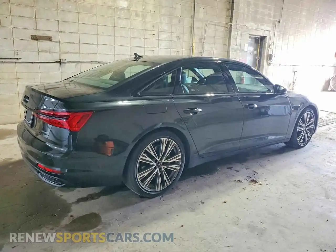 3 Photograph of a damaged car WAUE8AF26MN041624 AUDI A6 2021