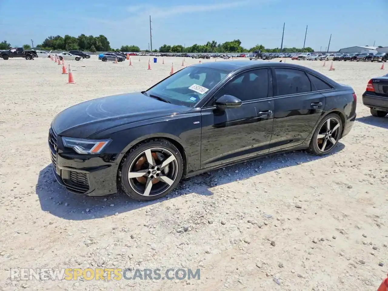 1 Фотография поврежденного автомобиля WAUL2AF27MN044587 AUDI A6 2021
