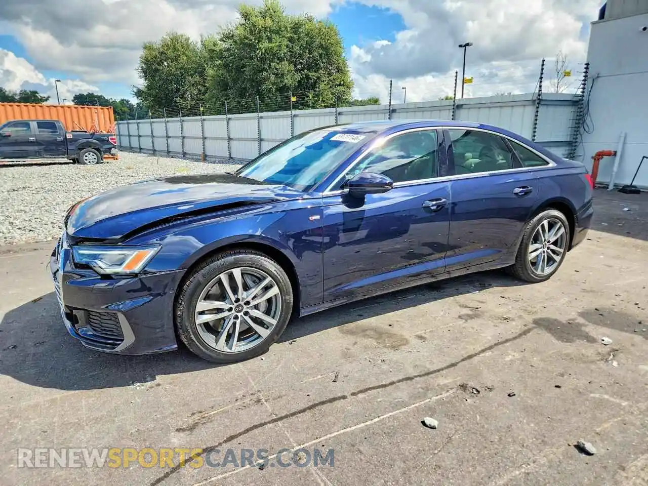 1 Фотография поврежденного автомобиля WAUL2BF29NN056232 AUDI A6 2022