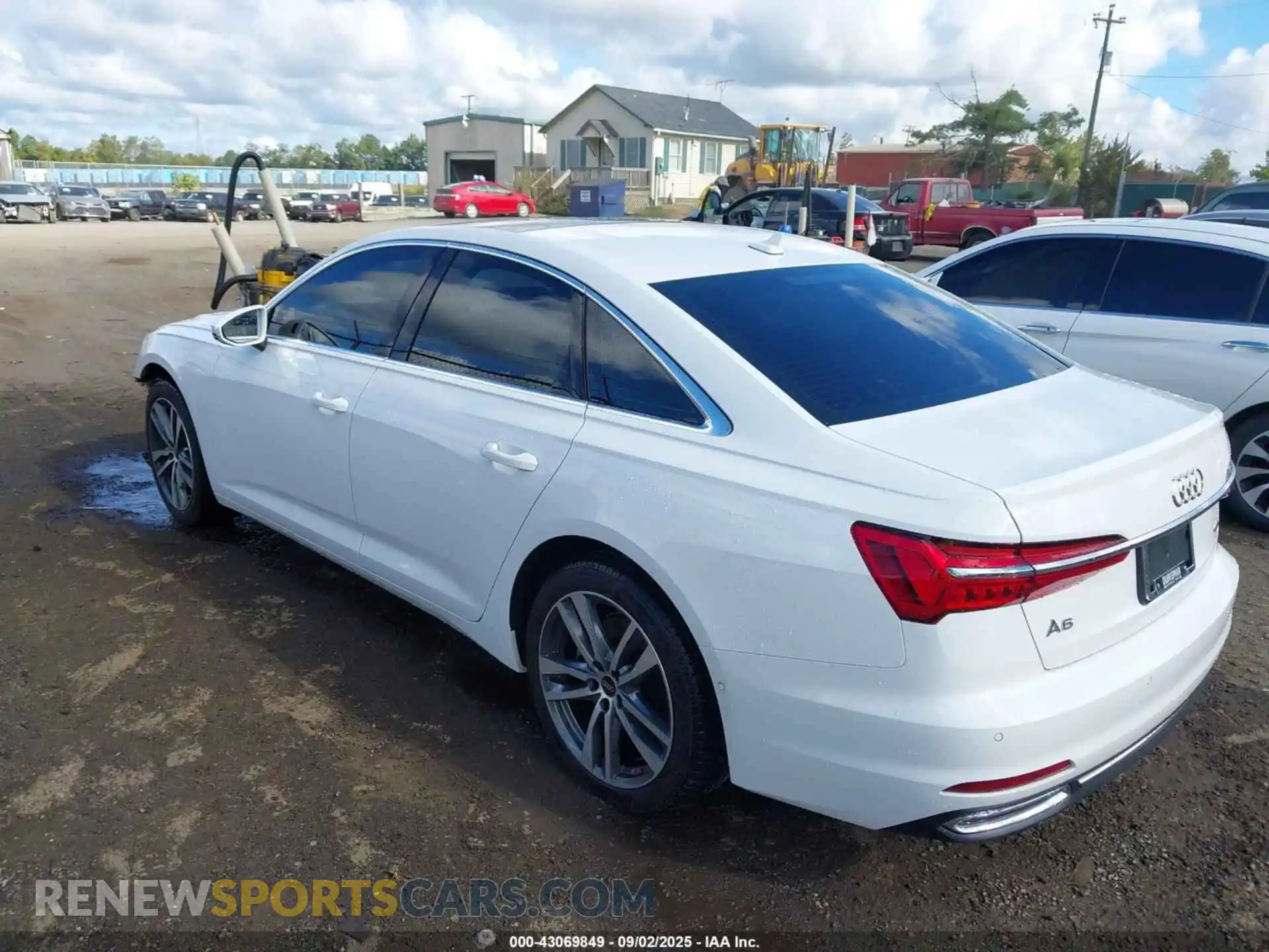 3 Photograph of a damaged car WAUD3BF2XPN018769 AUDI A6 2023