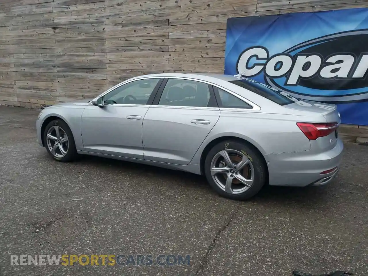 2 Фотография поврежденного автомобиля WAUE3BF24RN036143 AUDI A6 2024