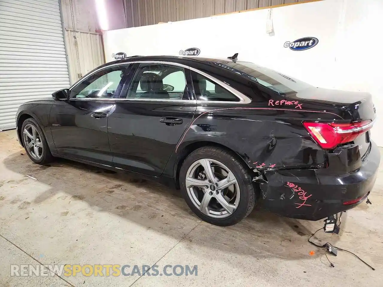 2 Фотография поврежденного автомобиля WAUE3BF24RN036840 AUDI A6 2024