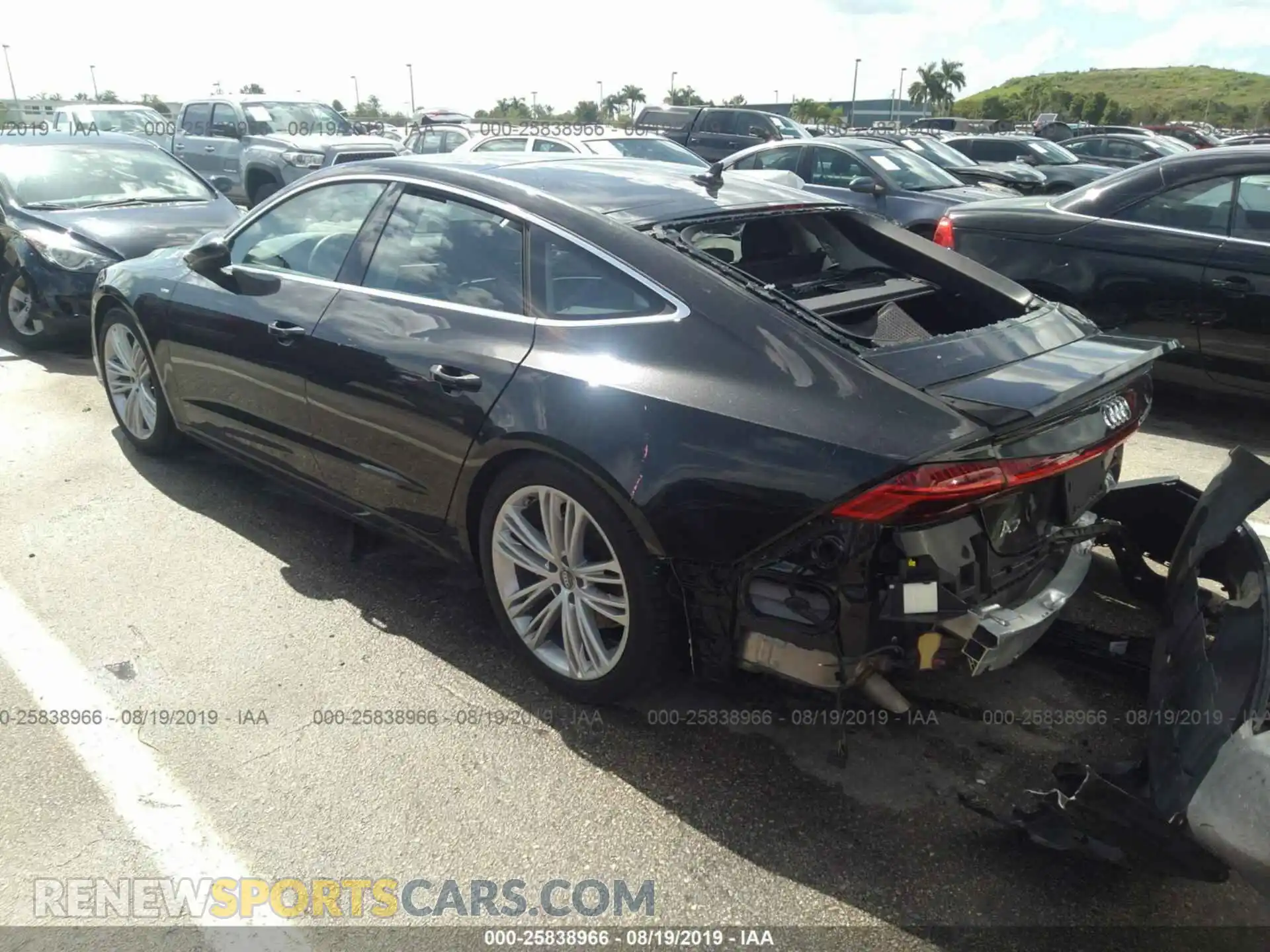 3 Photograph of a damaged car WAUV2AF22KN055499 AUDI A7 2019