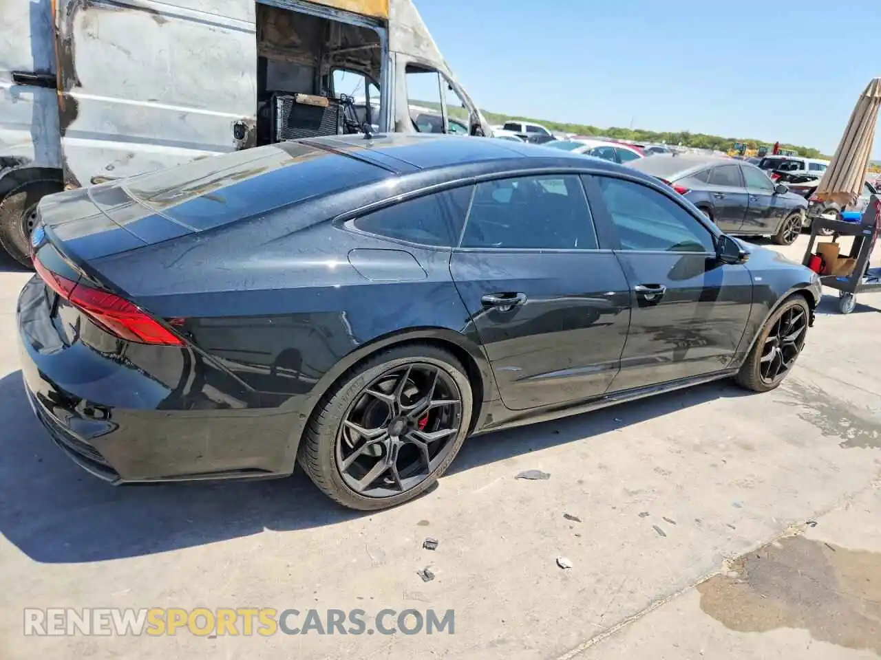 3 Фотография поврежденного автомобиля WAUV2AF20MN087600 AUDI A7 2021